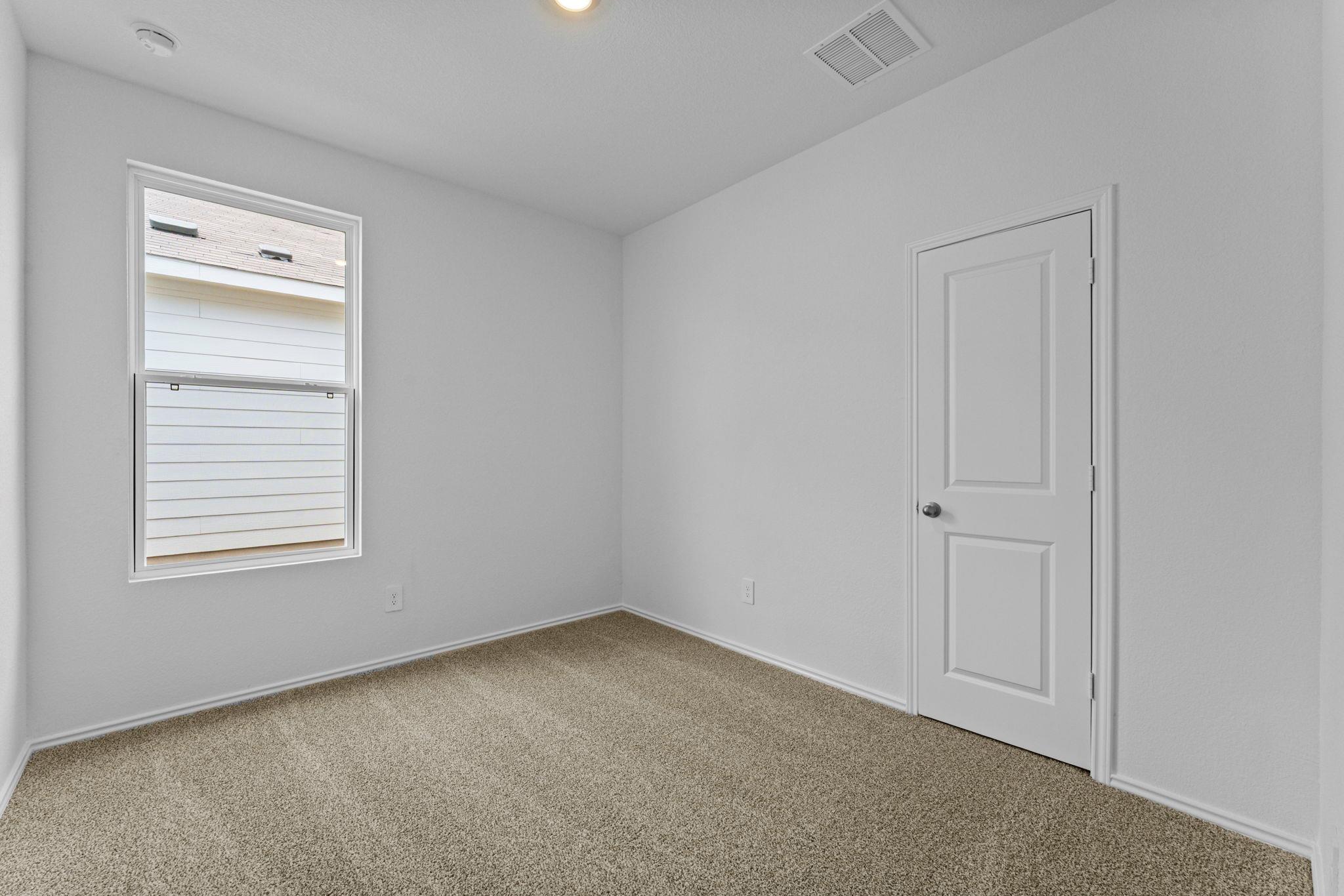 231 Harrison Xing #a Property Photo 9