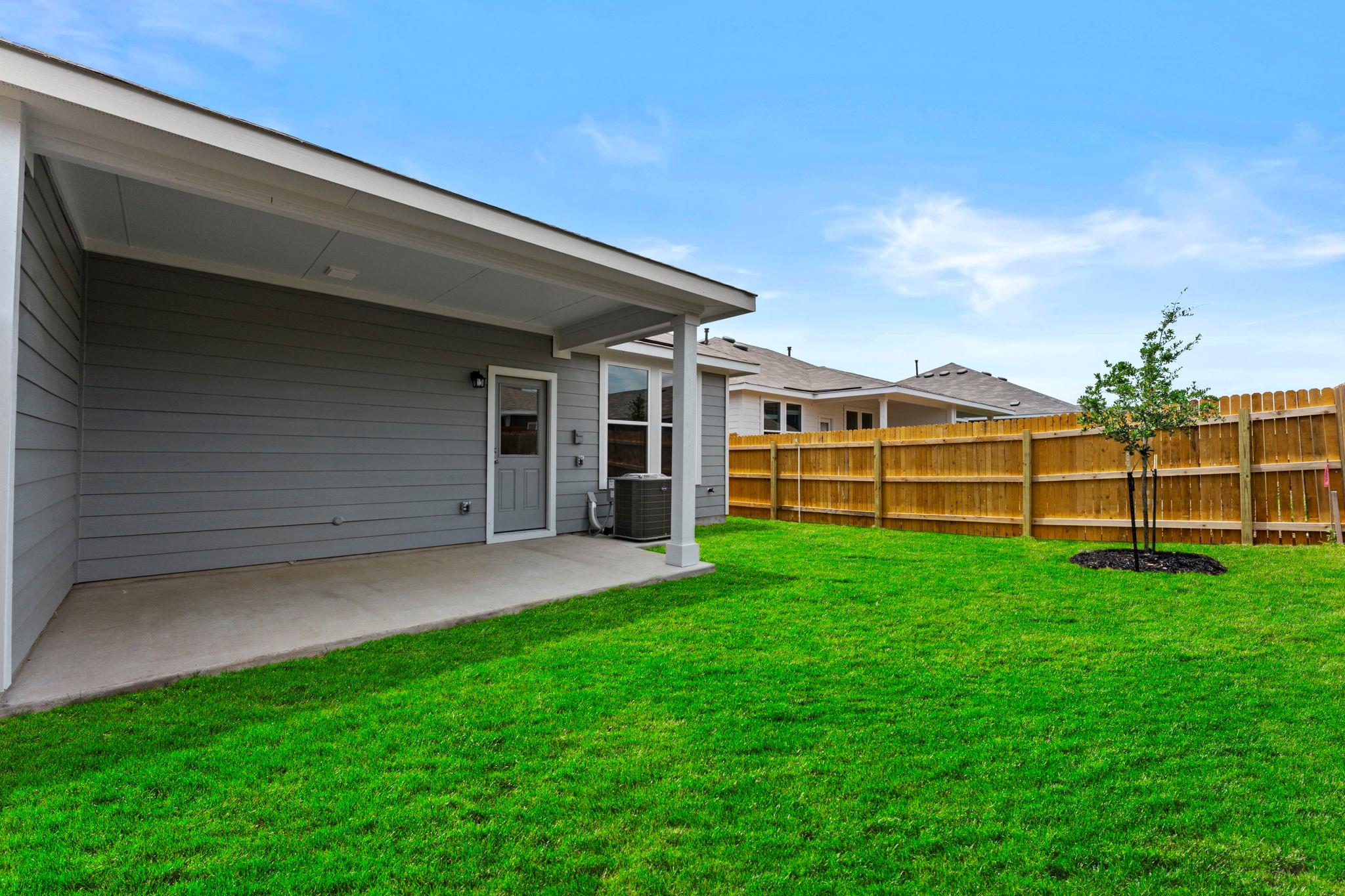 231 Harrison Xing #a Property Photo 20
