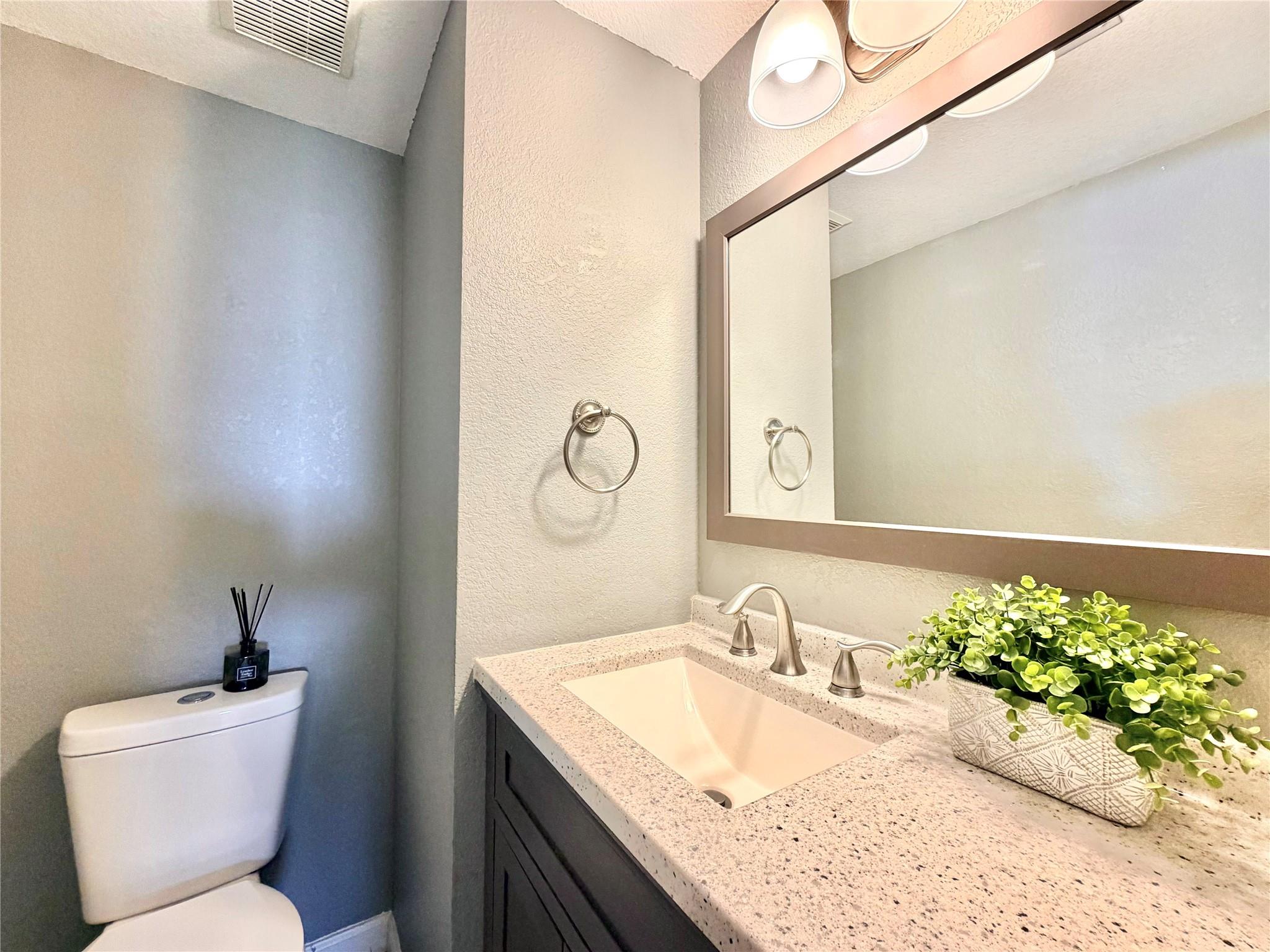 1417 Deer Ledge Trl Property Photo 9