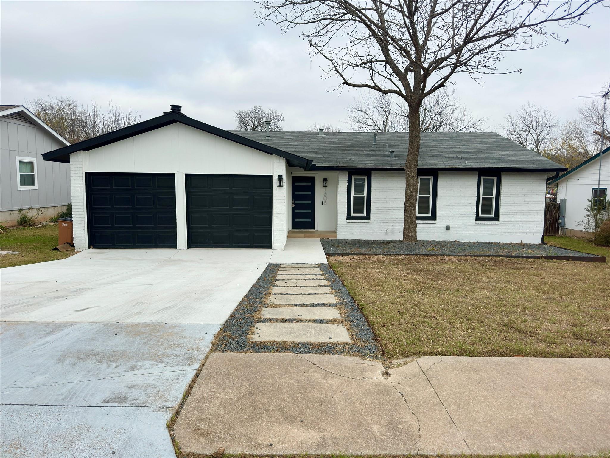 1608 Charolais Dr Property Photo 1