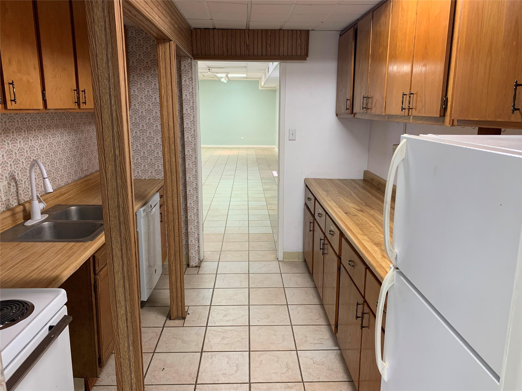 16870 N State Highway 123 None Property Photo 32