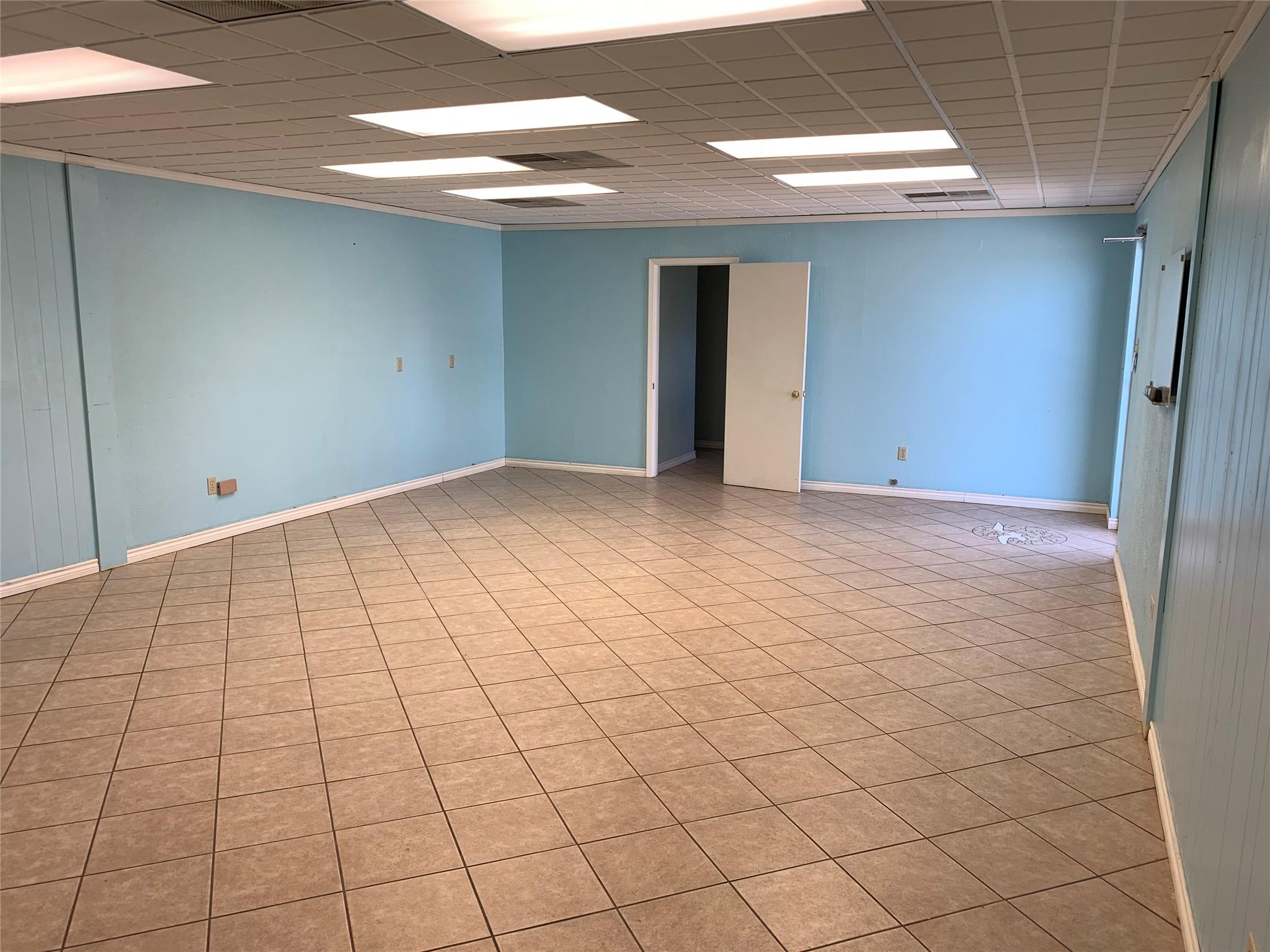 16870 N State Highway 123 None Property Photo 36