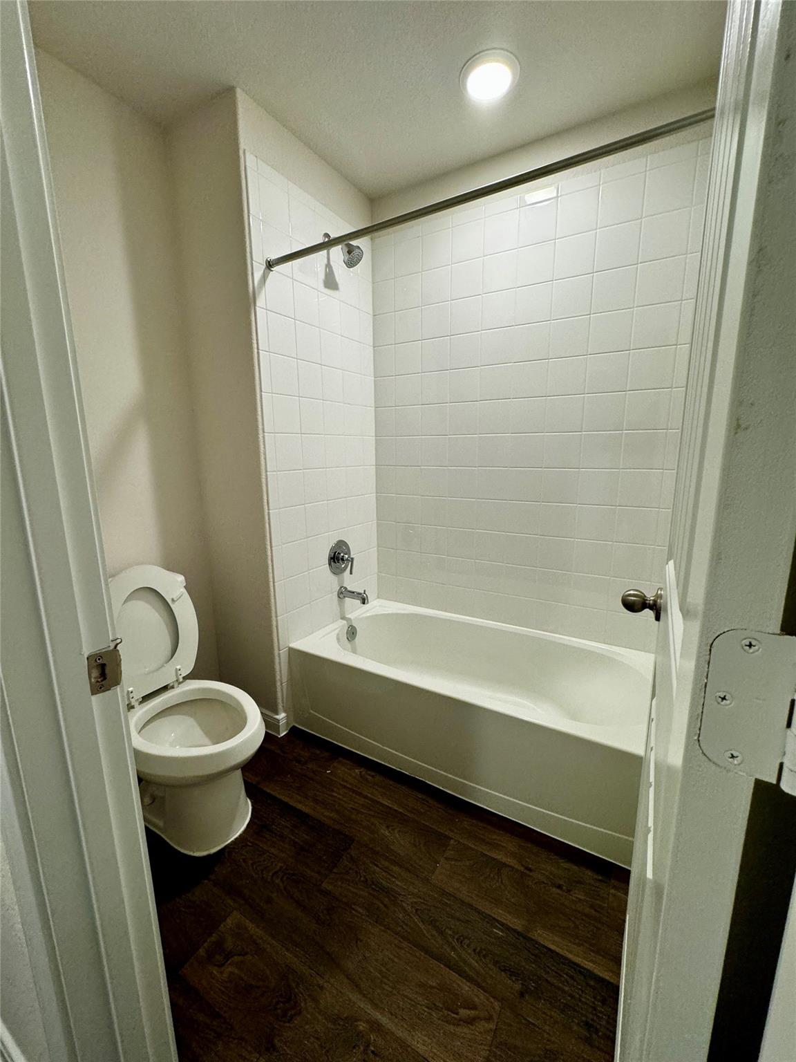 115 Bethpage Dr Property Photo 30