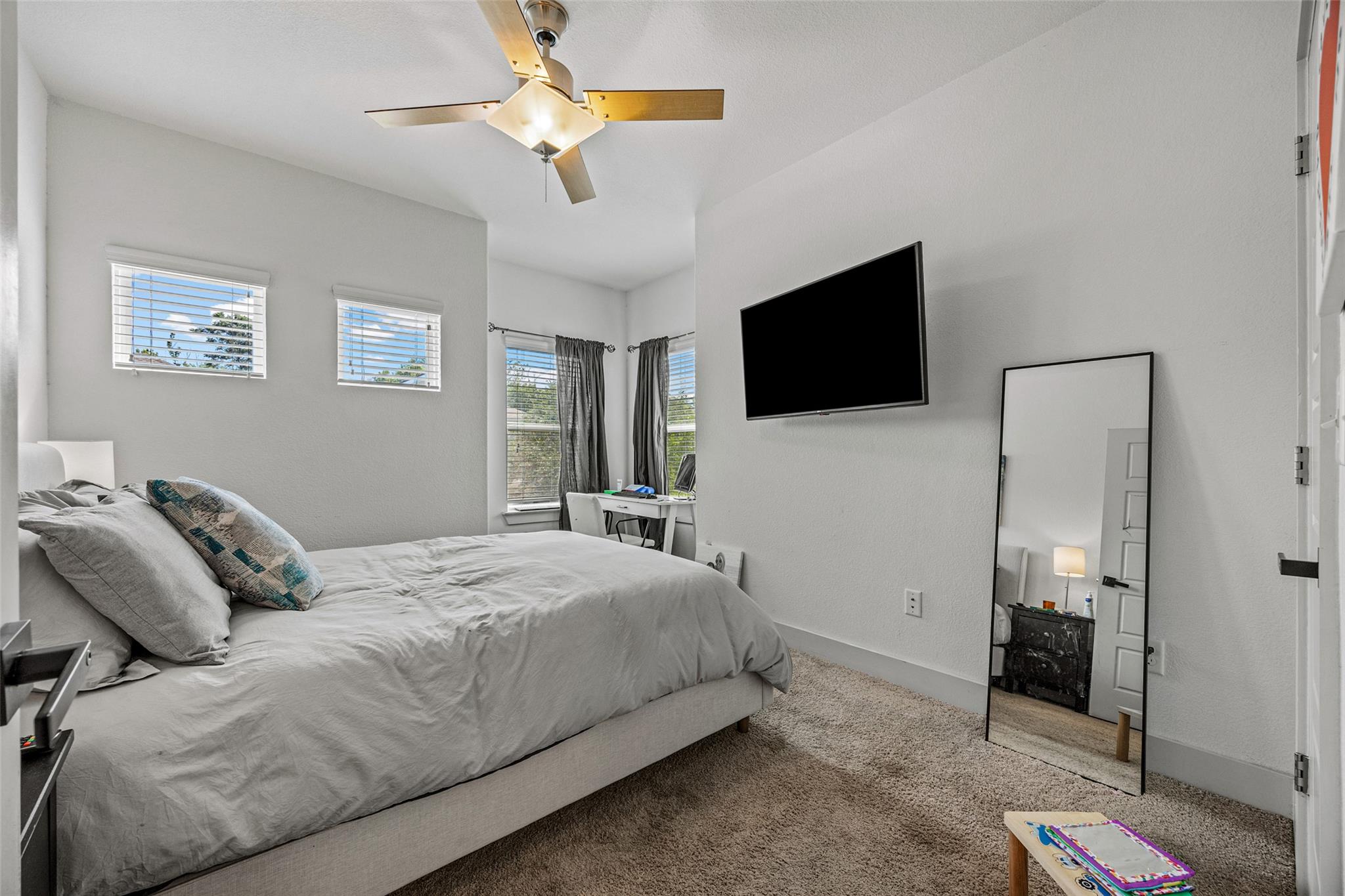 1408 Homespun Rd Property Photo 18