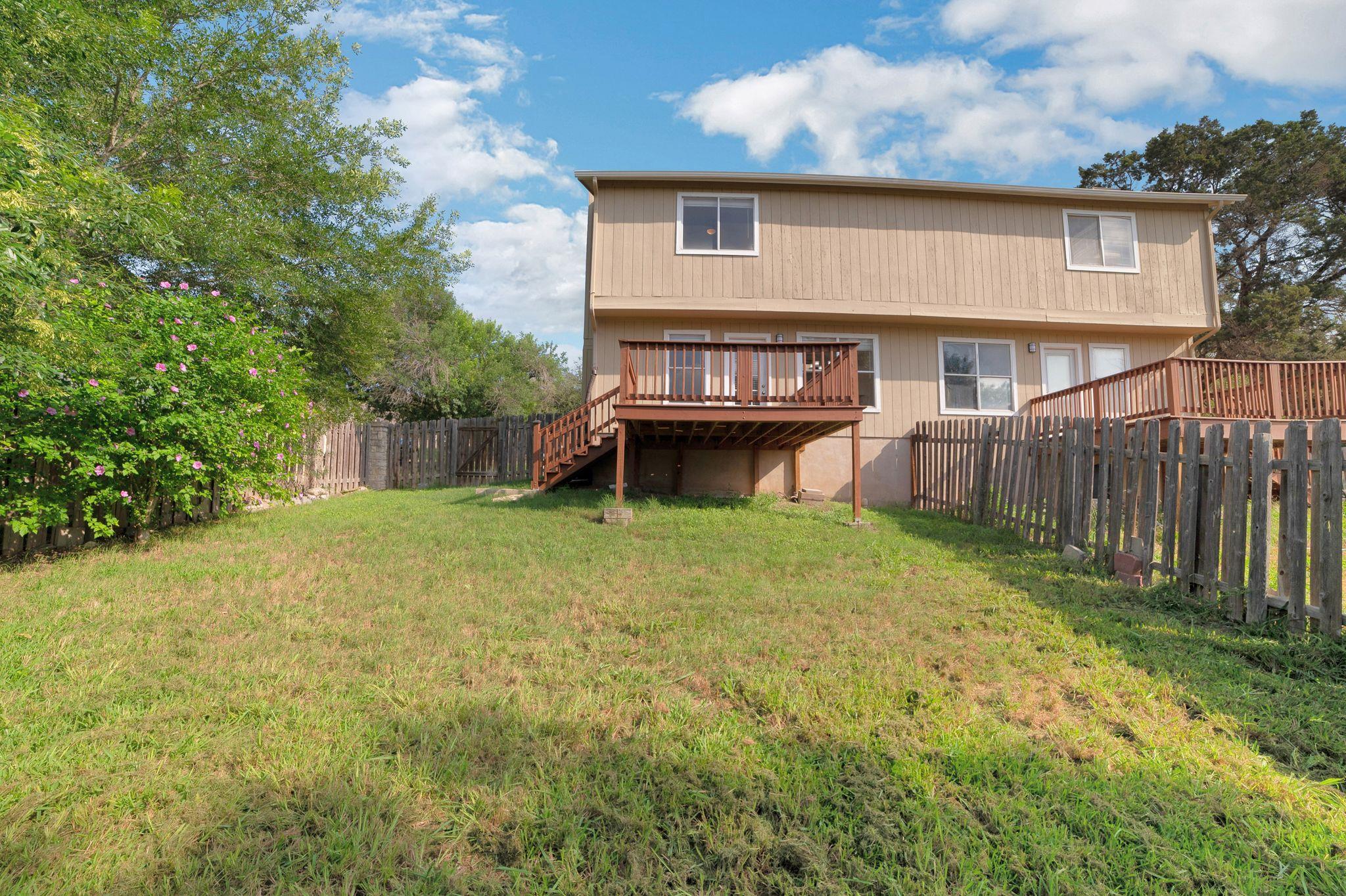 387 Fantail Loop Property Photo 4