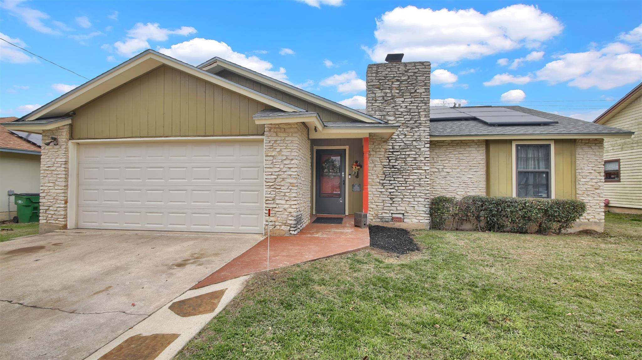 1713 Parkside Cir Property Photo 2