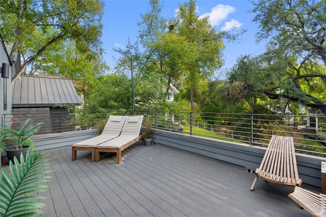 707 E Live Oak St #2 Property Photo 6