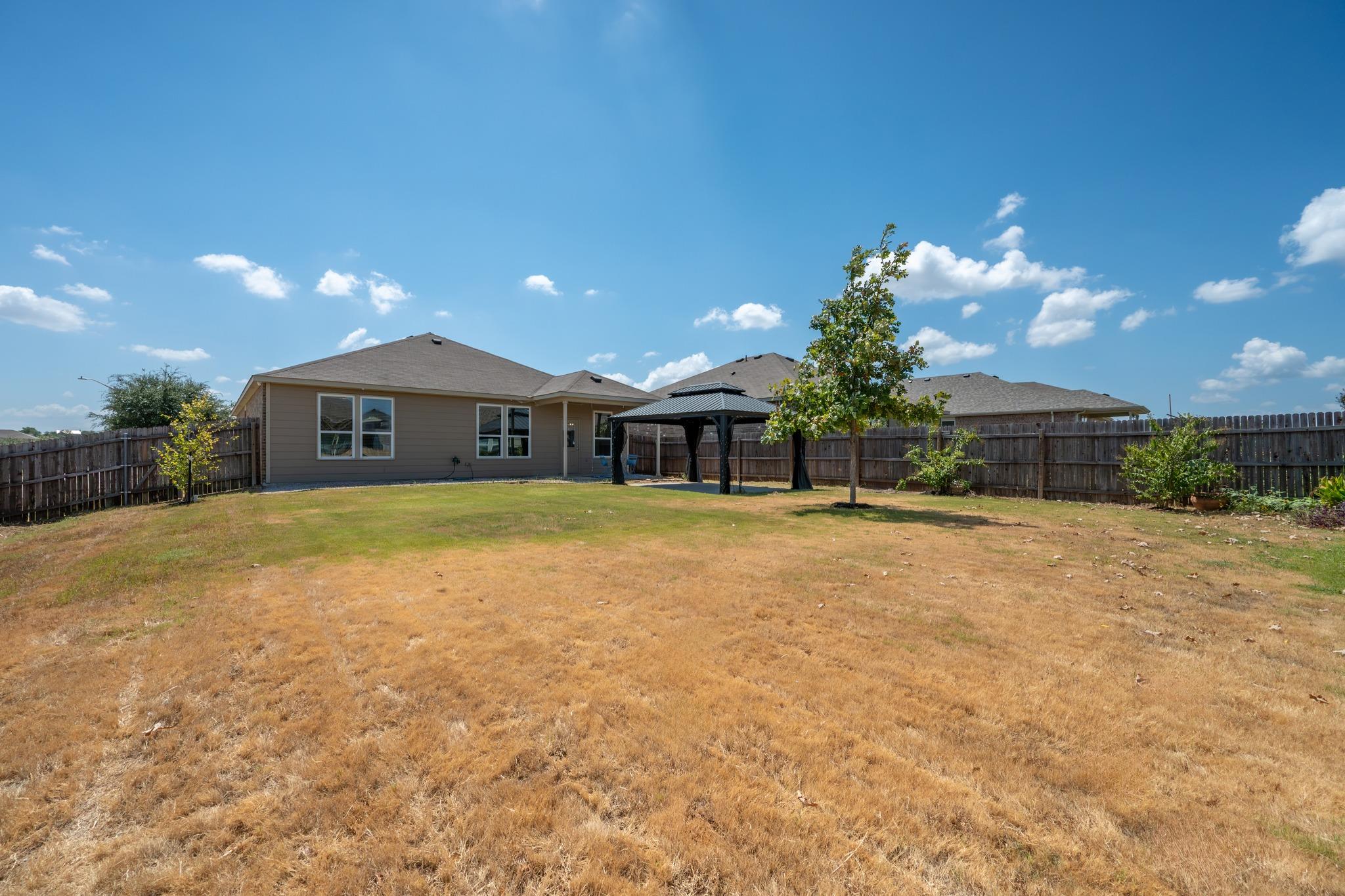 100 Tanager Pass Cv Property Photo 22