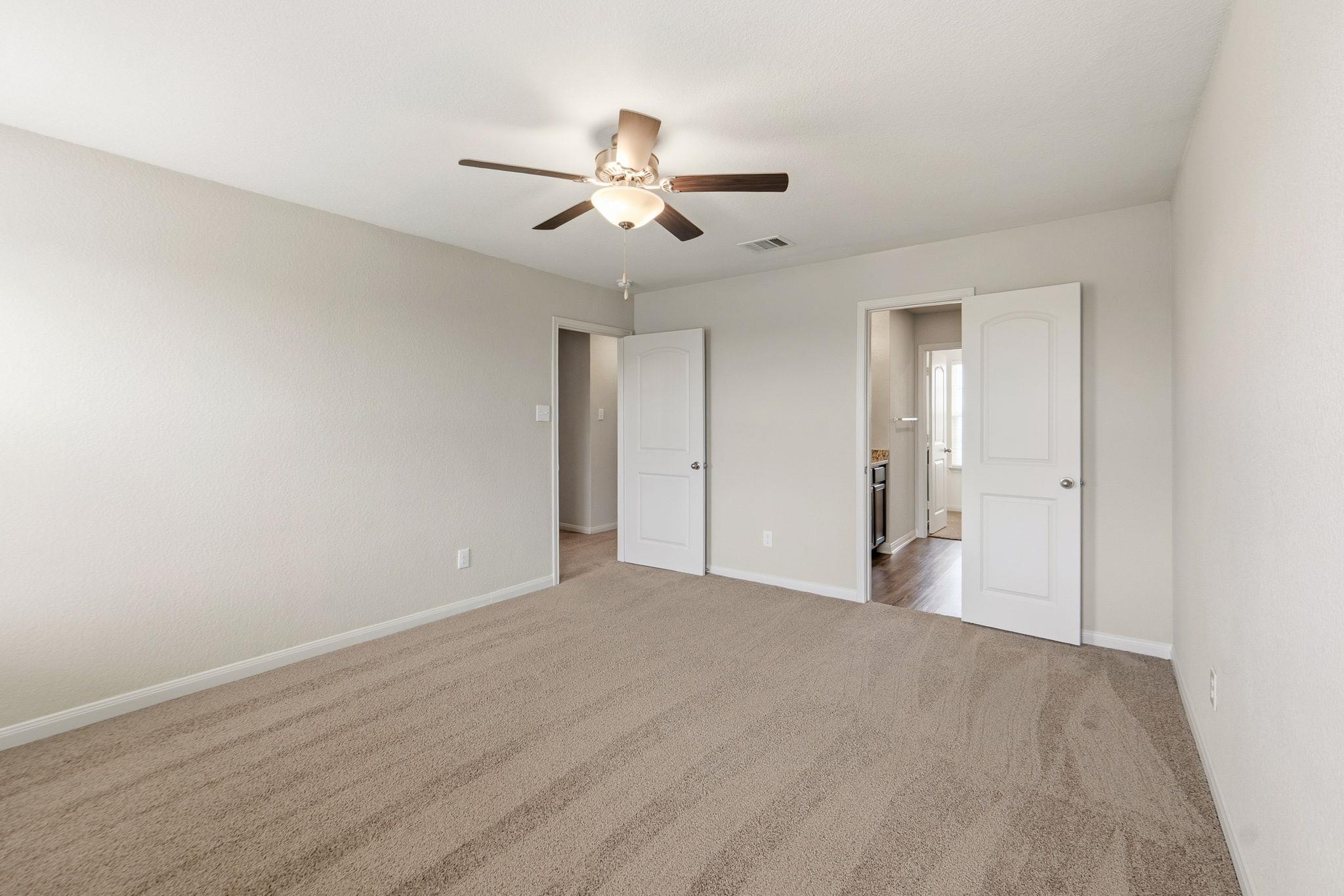 1579 Violet Ln Property Photo 15