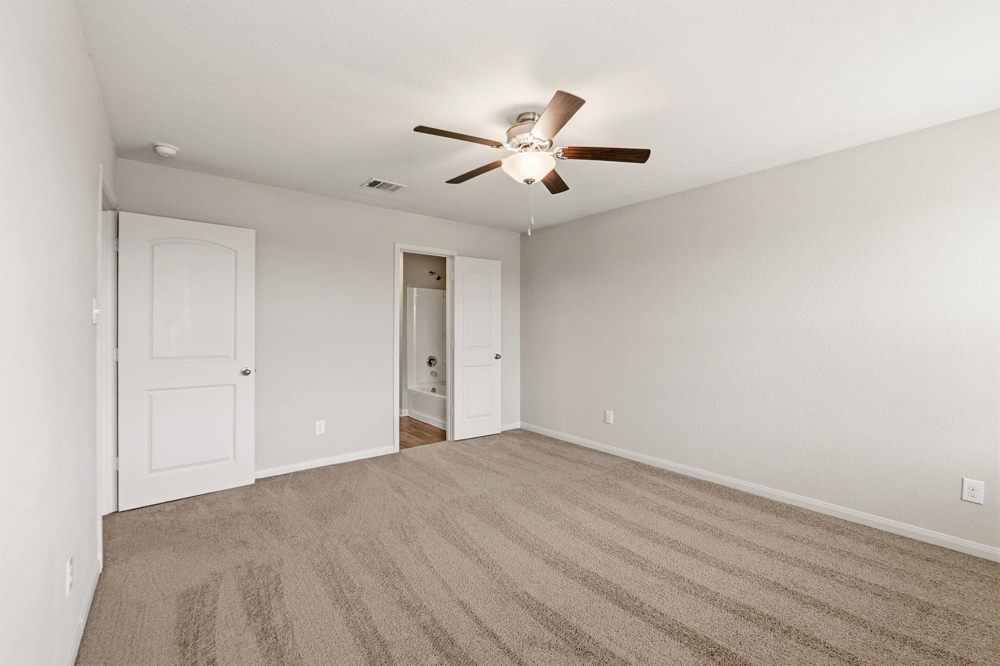1579 Violet Ln Property Photo 16