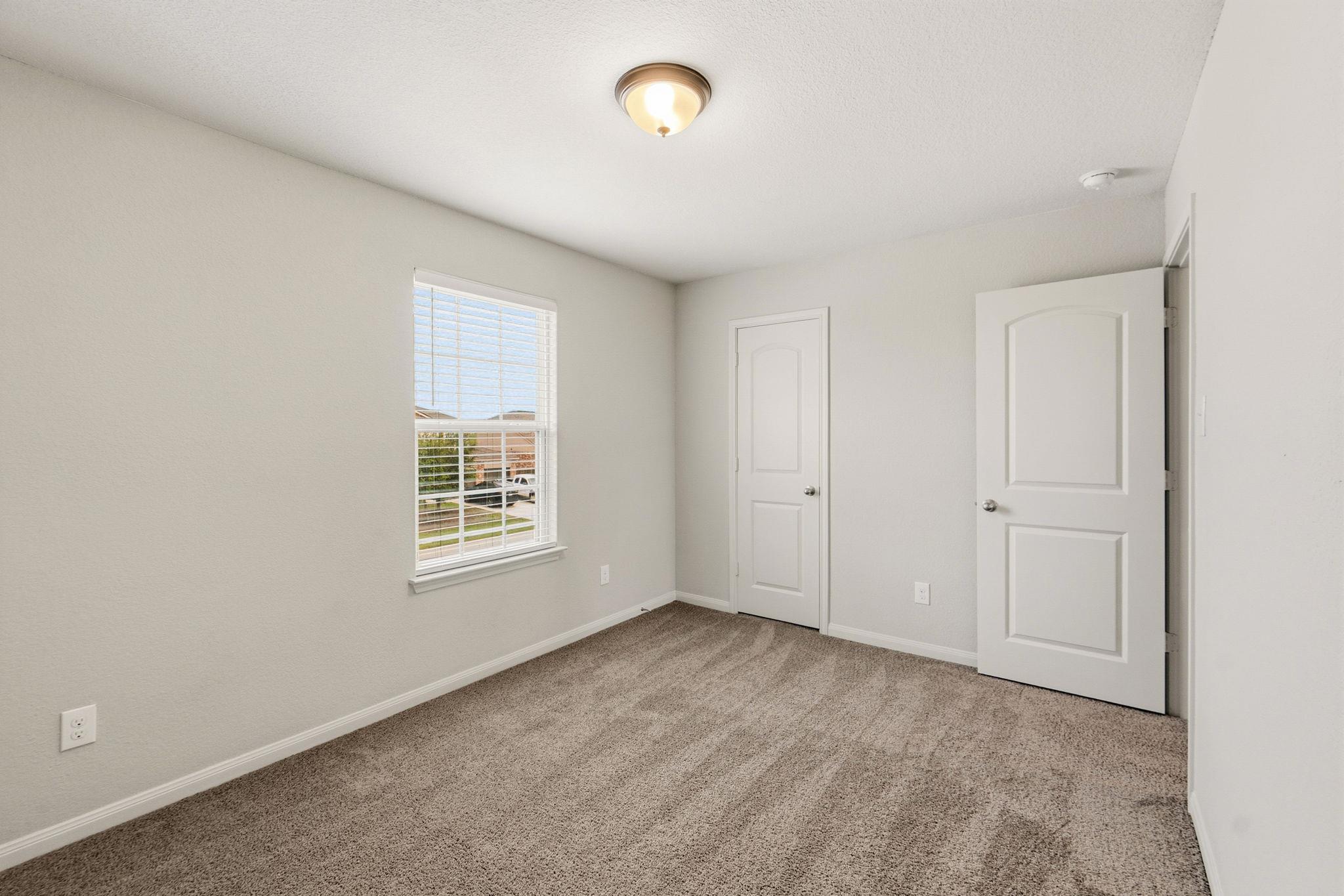 1579 Violet Ln Property Photo 23
