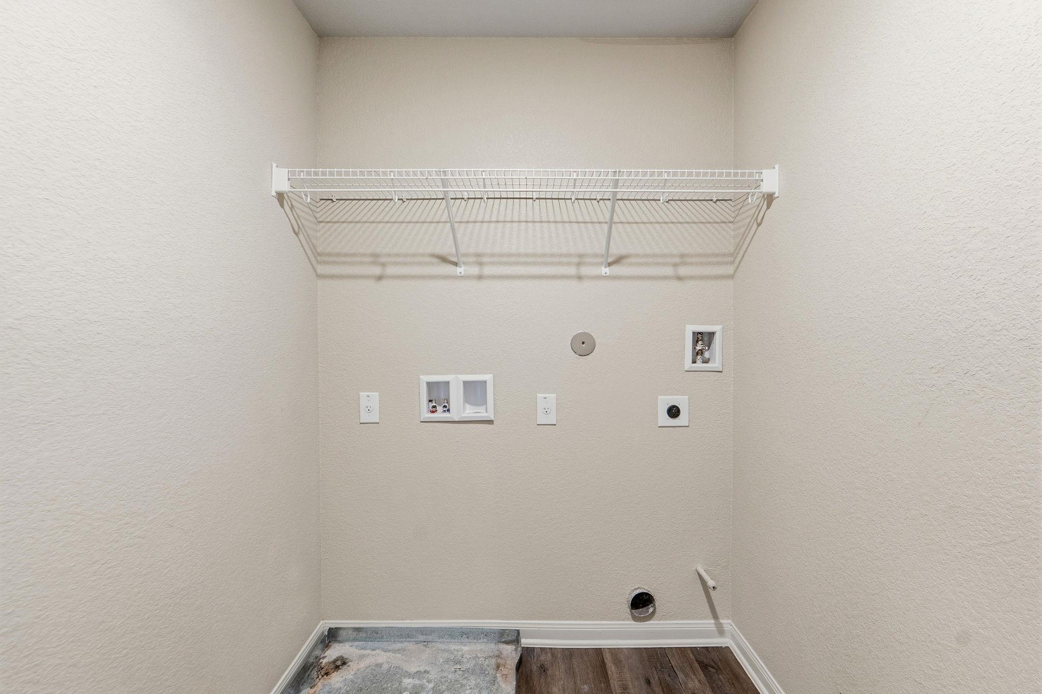 1579 Violet Ln Property Photo 25