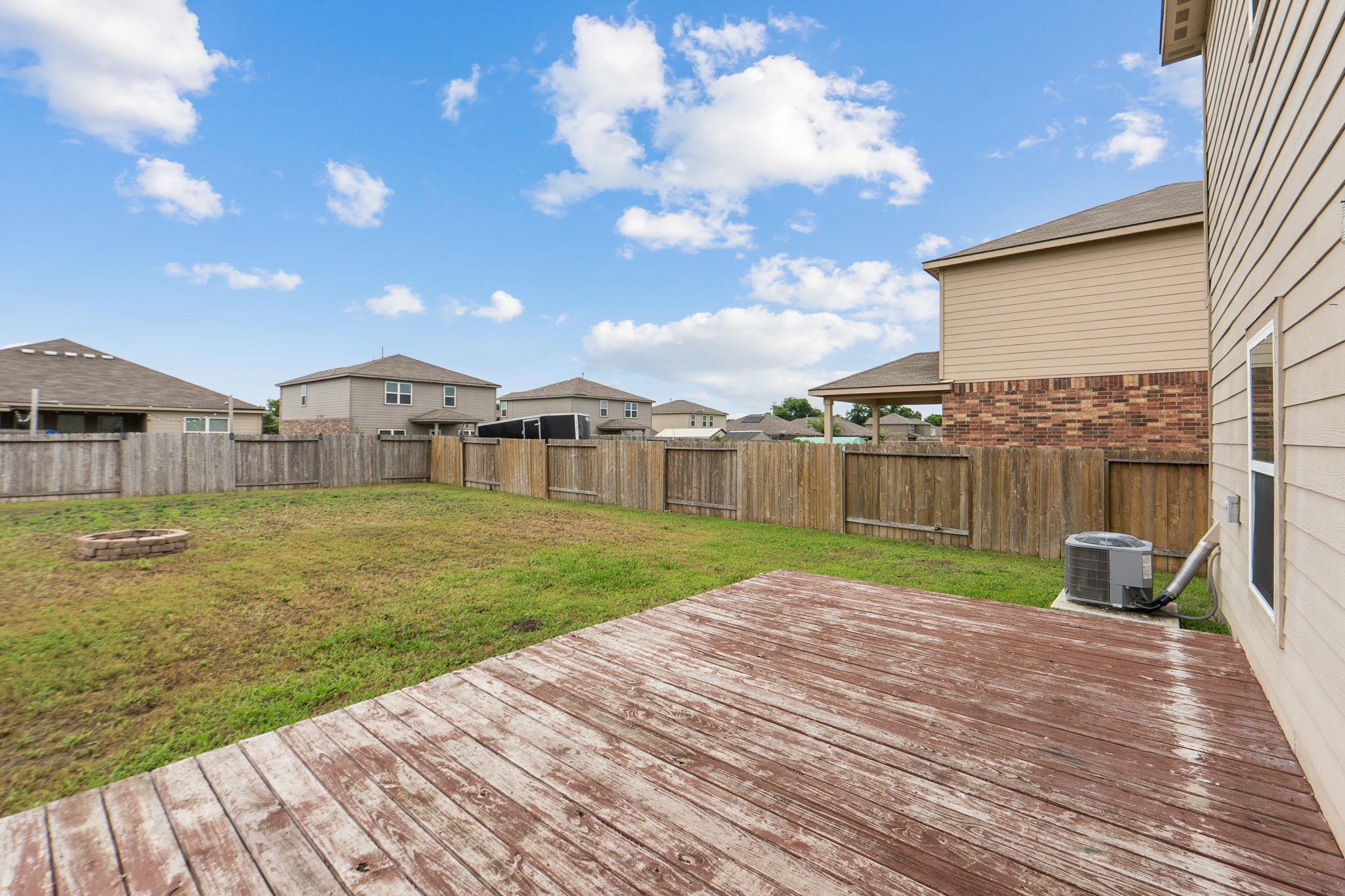 1579 Violet Ln Property Photo 27