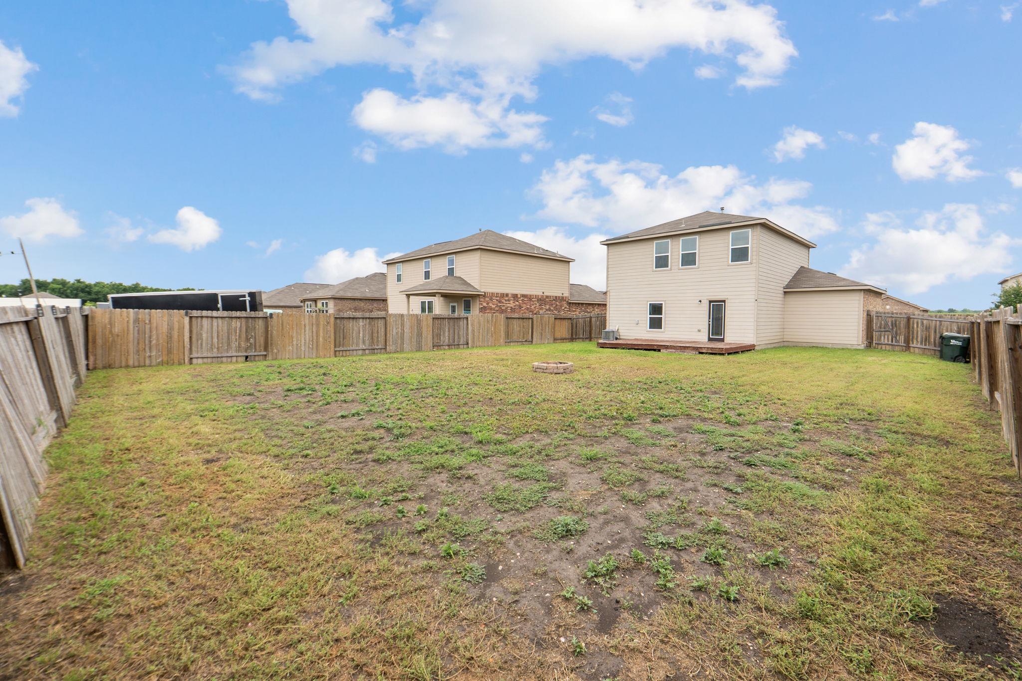 1579 Violet Ln Property Photo 32