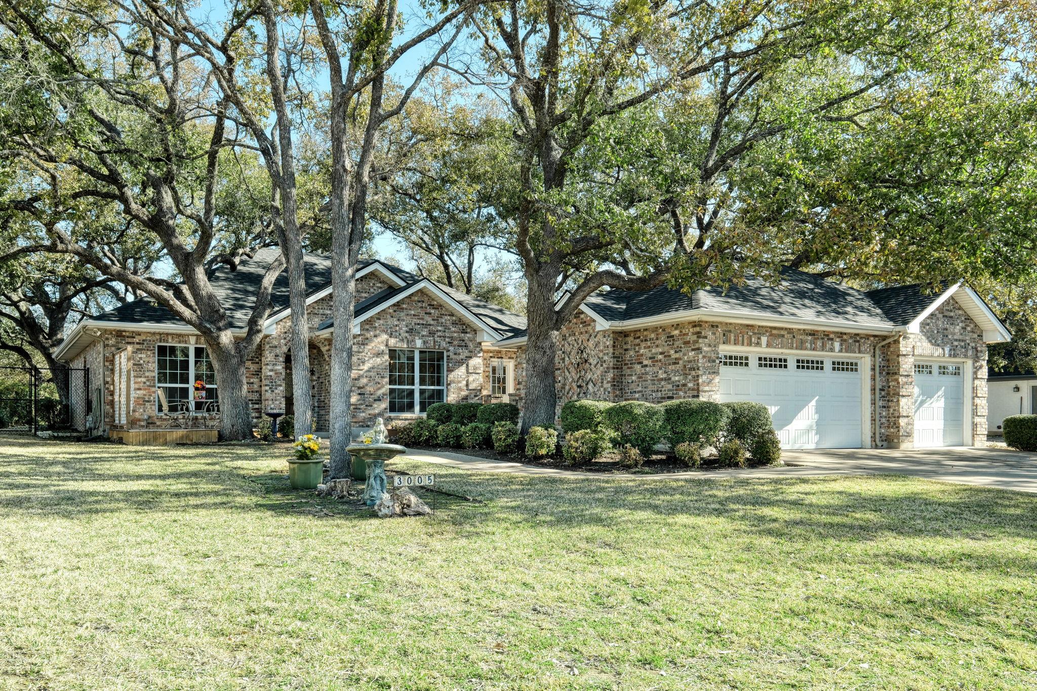 3005 Addie Ln Property Photo