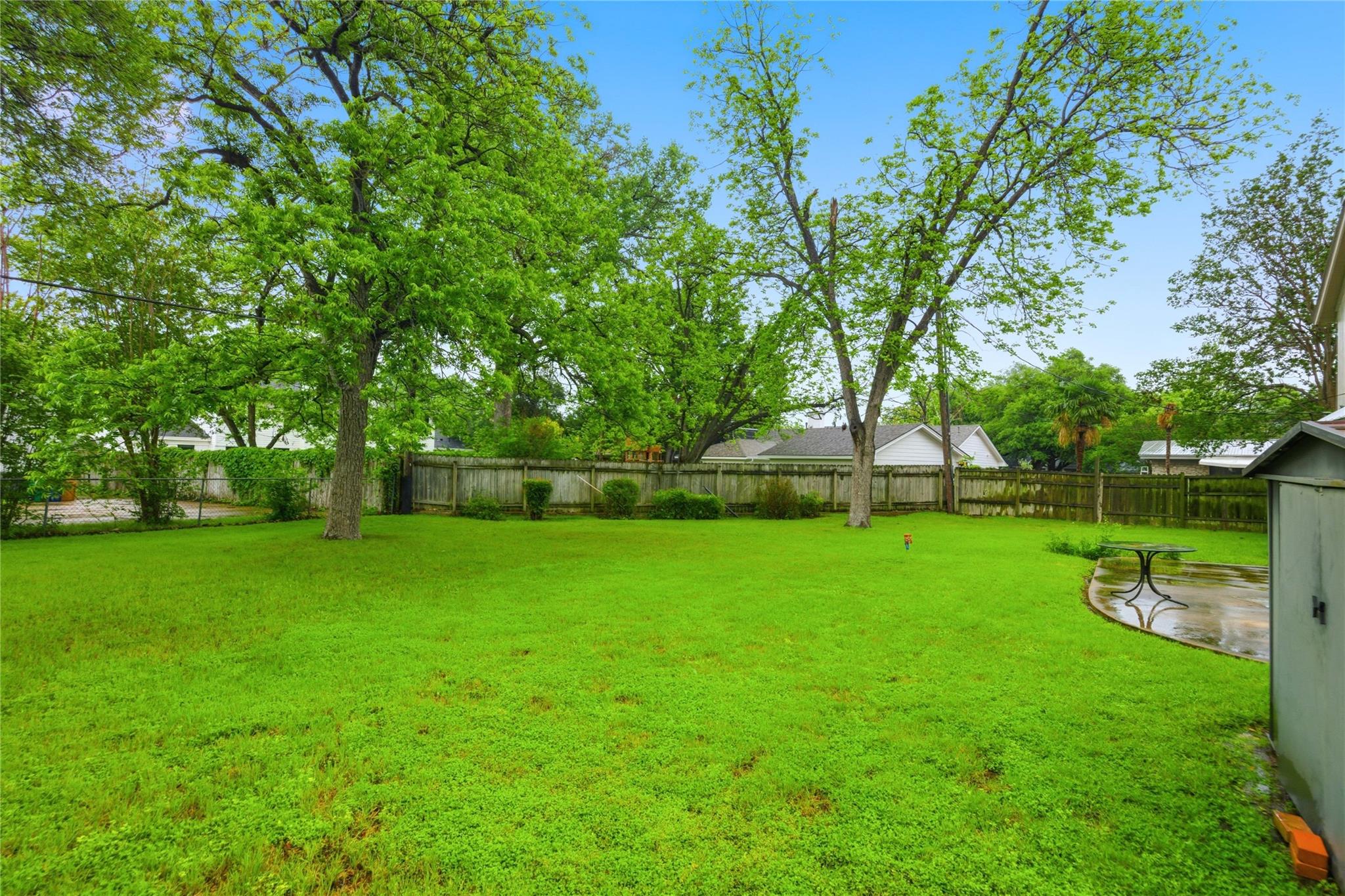 6103 Janey Dr Property Photo 23