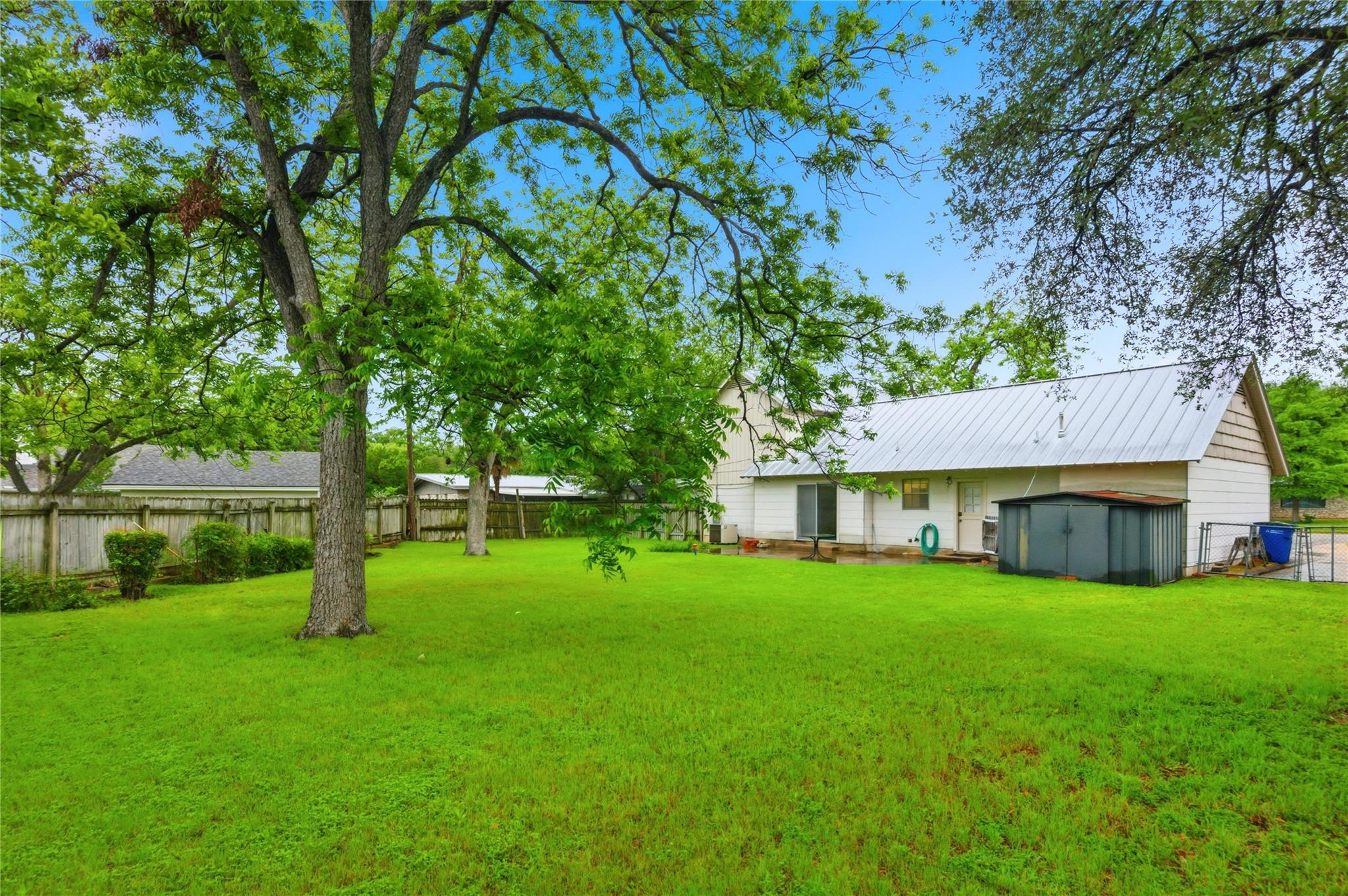 6103 Janey Dr Property Photo 24