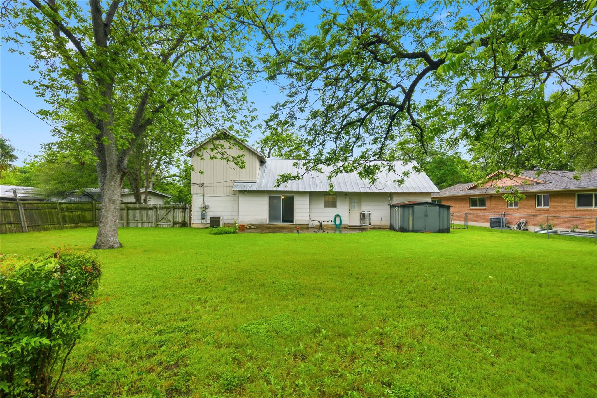 6103 Janey Dr Property Photo 25