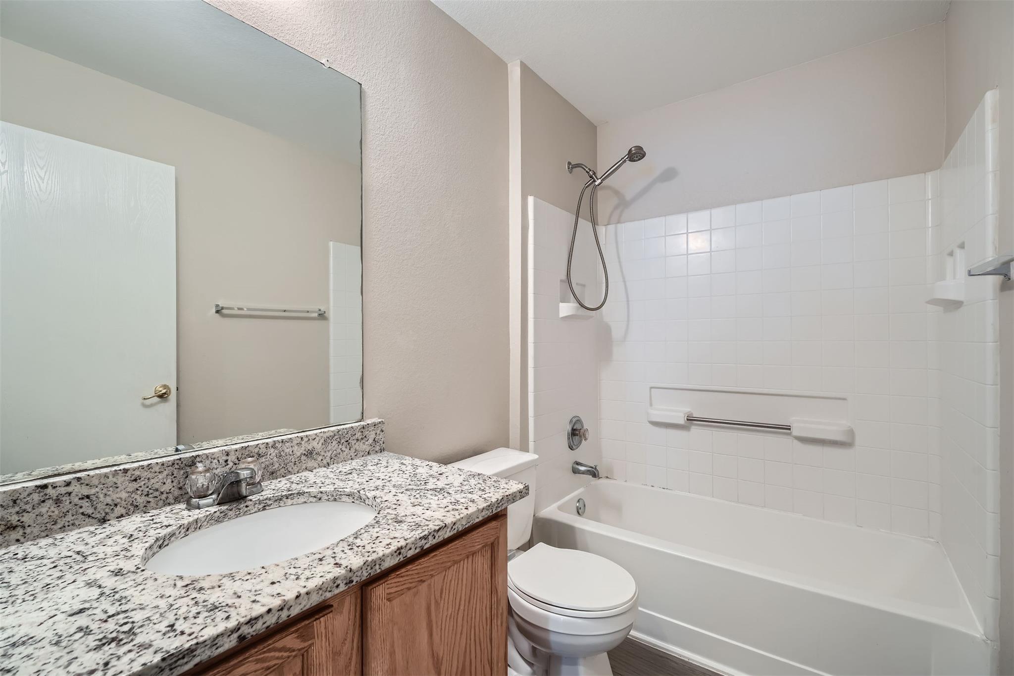 1609 Strickland Dr Property Photo 14