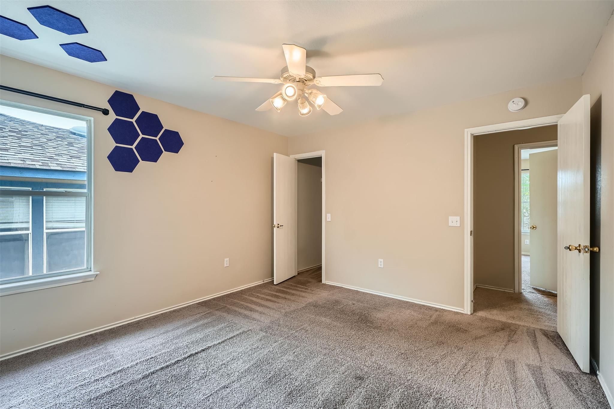 1609 Strickland Dr Property Photo 20