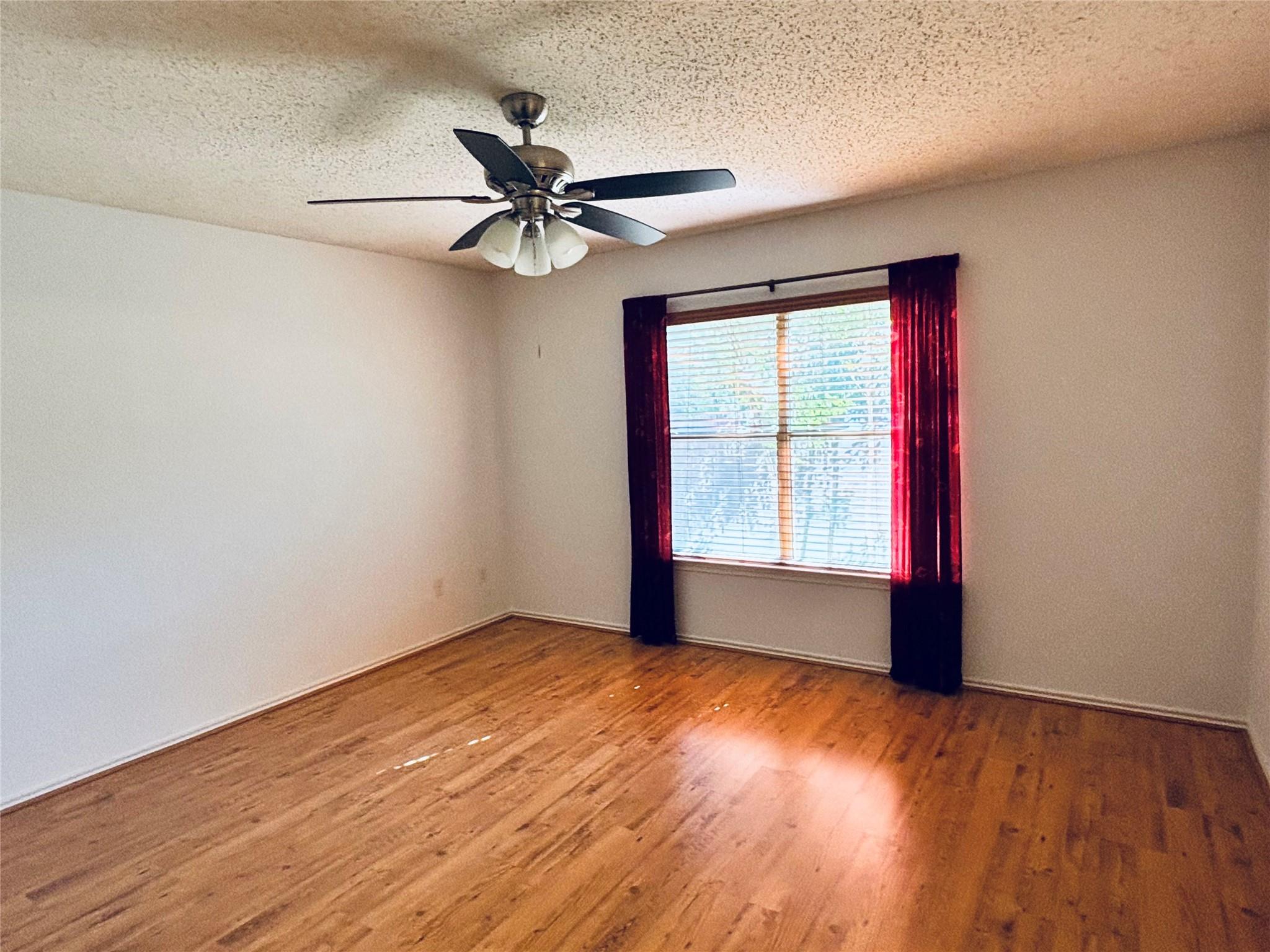 2508 Byfield Dr Property Photo 12