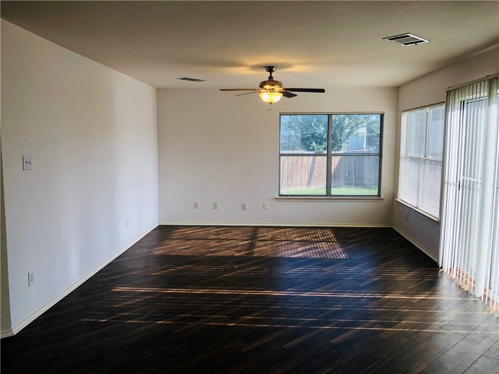 1304 Water Spaniel Way Property Photo 5