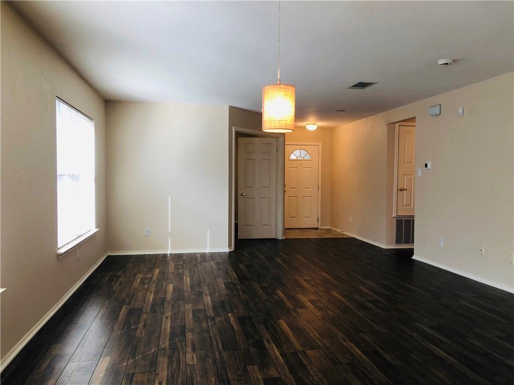 1304 Water Spaniel Way Property Photo 8