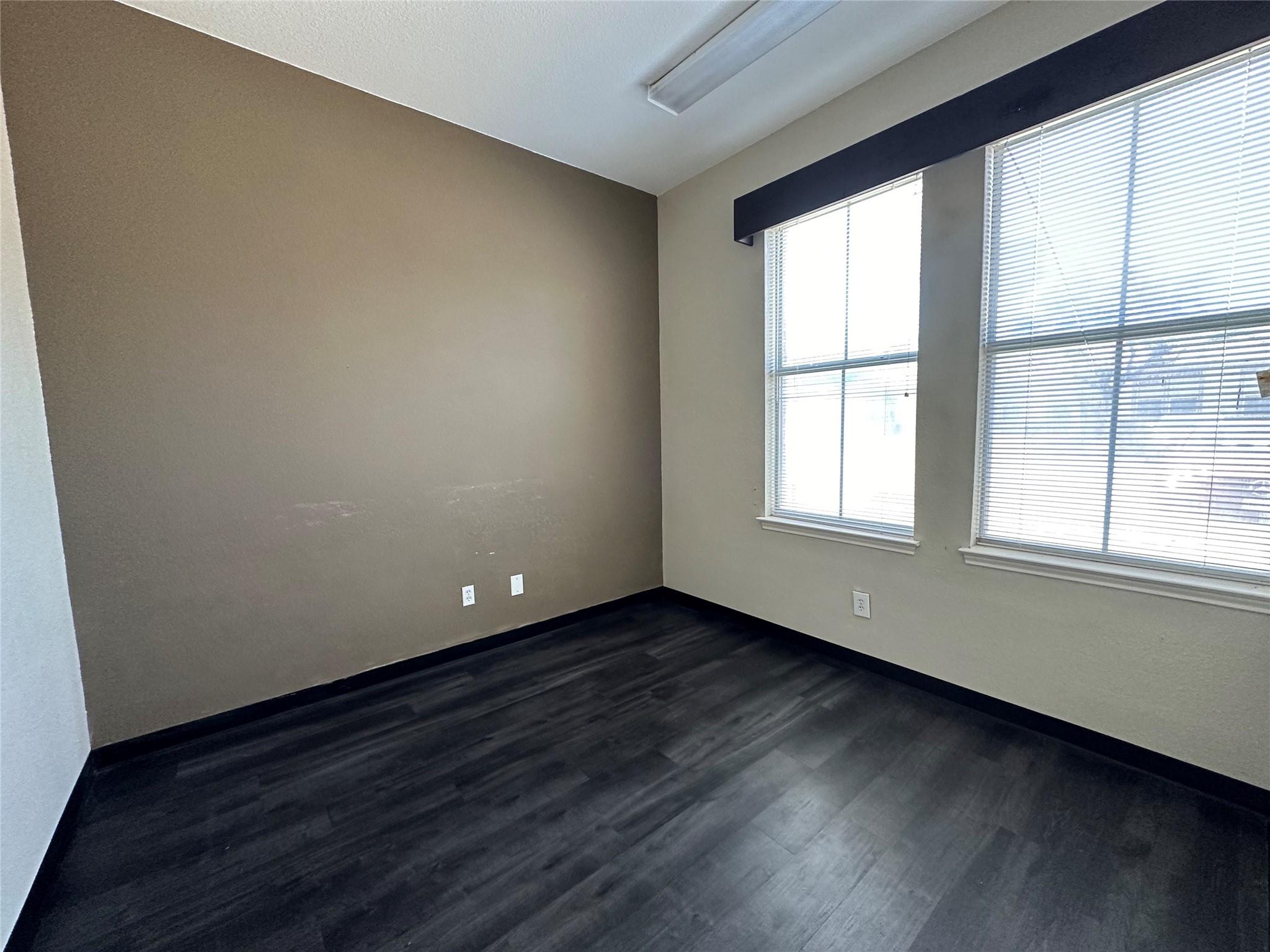 15901 Central Commerce Dr #604 Property Photo 10