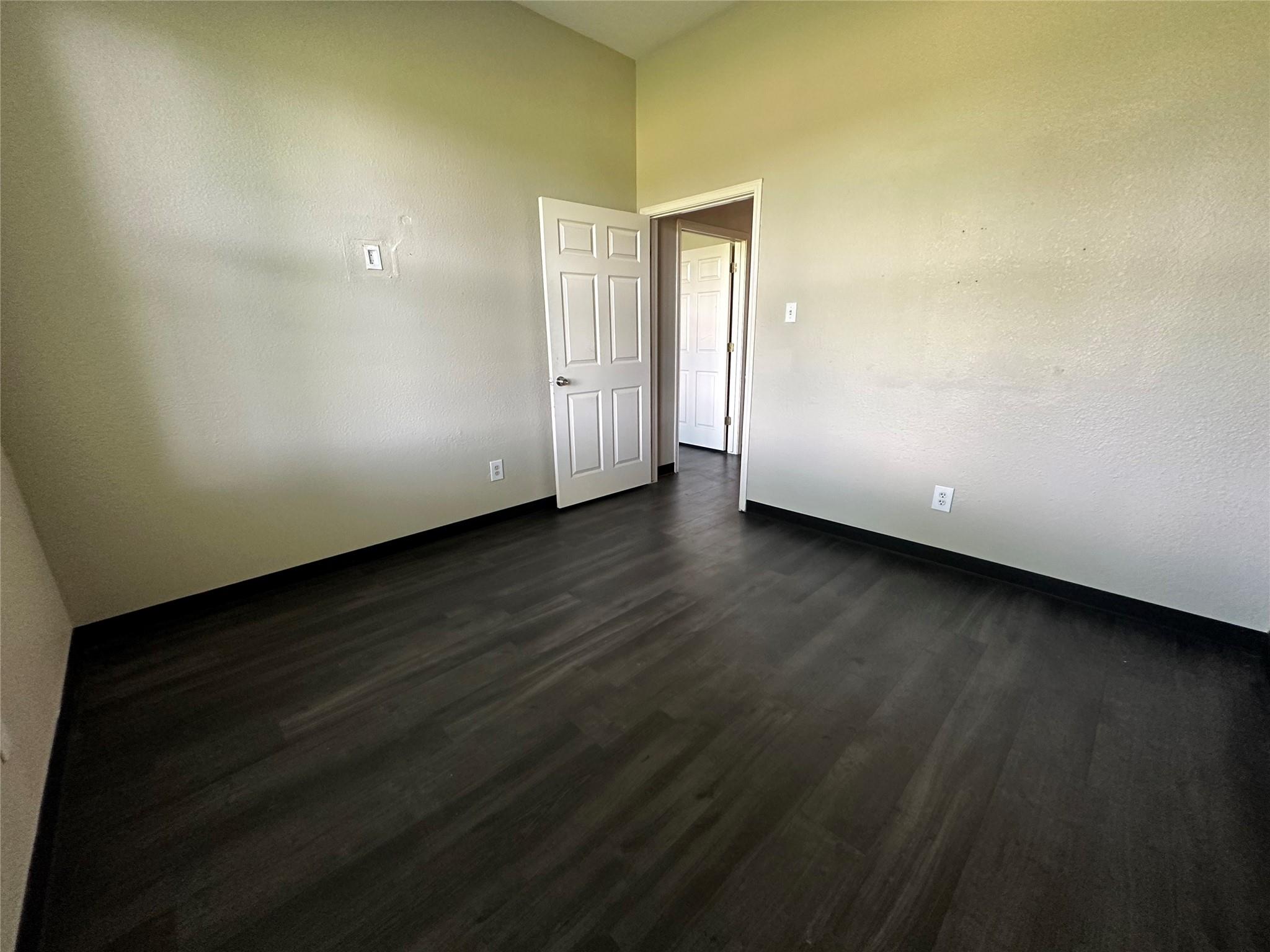 15901 Central Commerce Dr #604 Property Photo 12