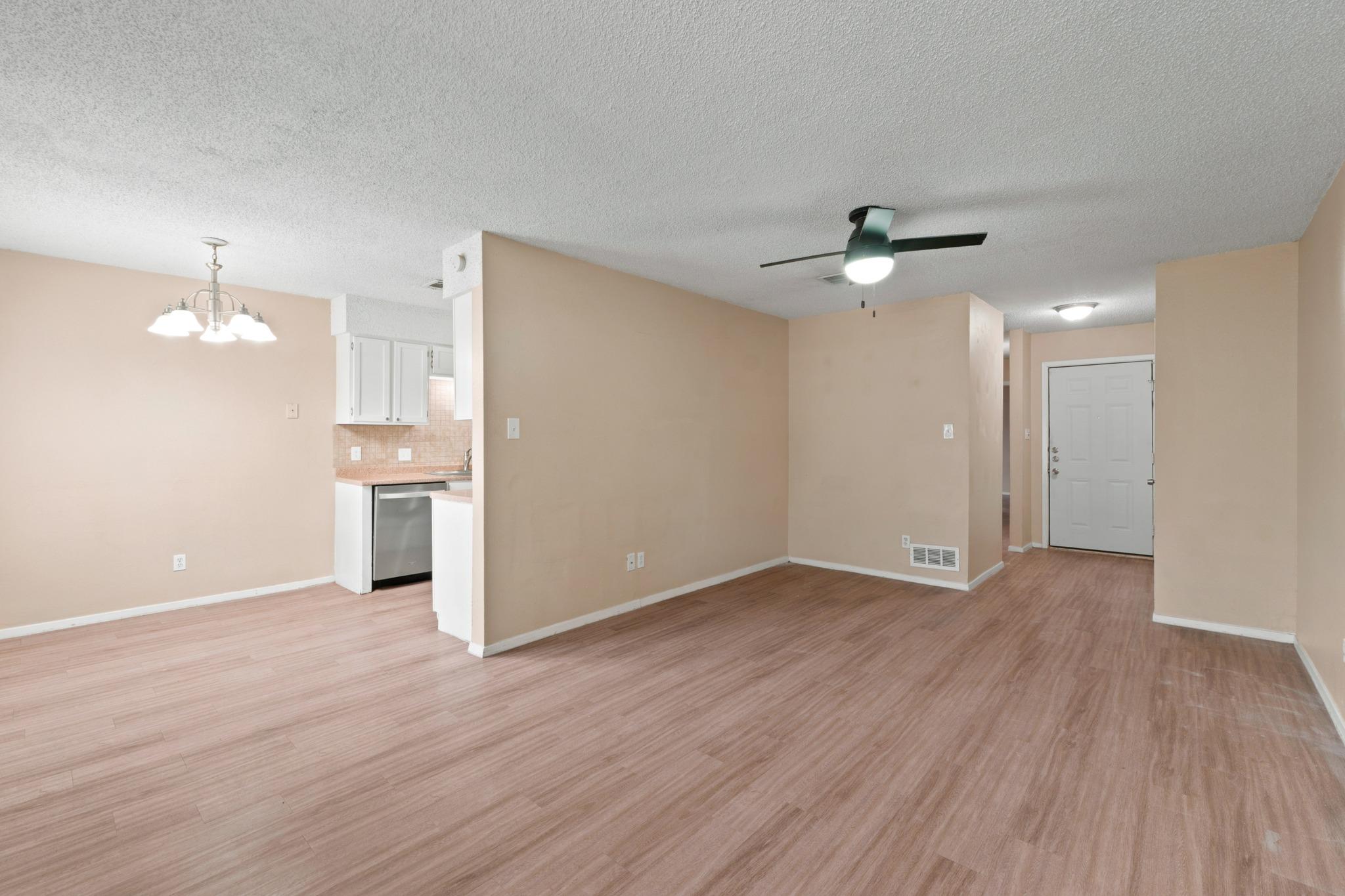 418 Linden St #b Property Photo 7