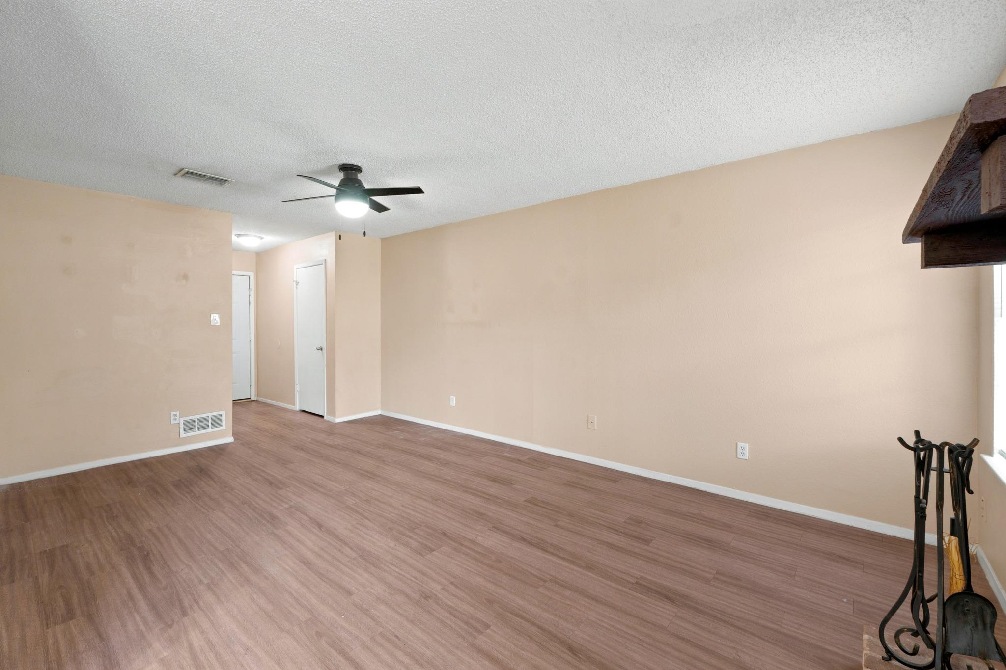 418 Linden St #b Property Photo 8