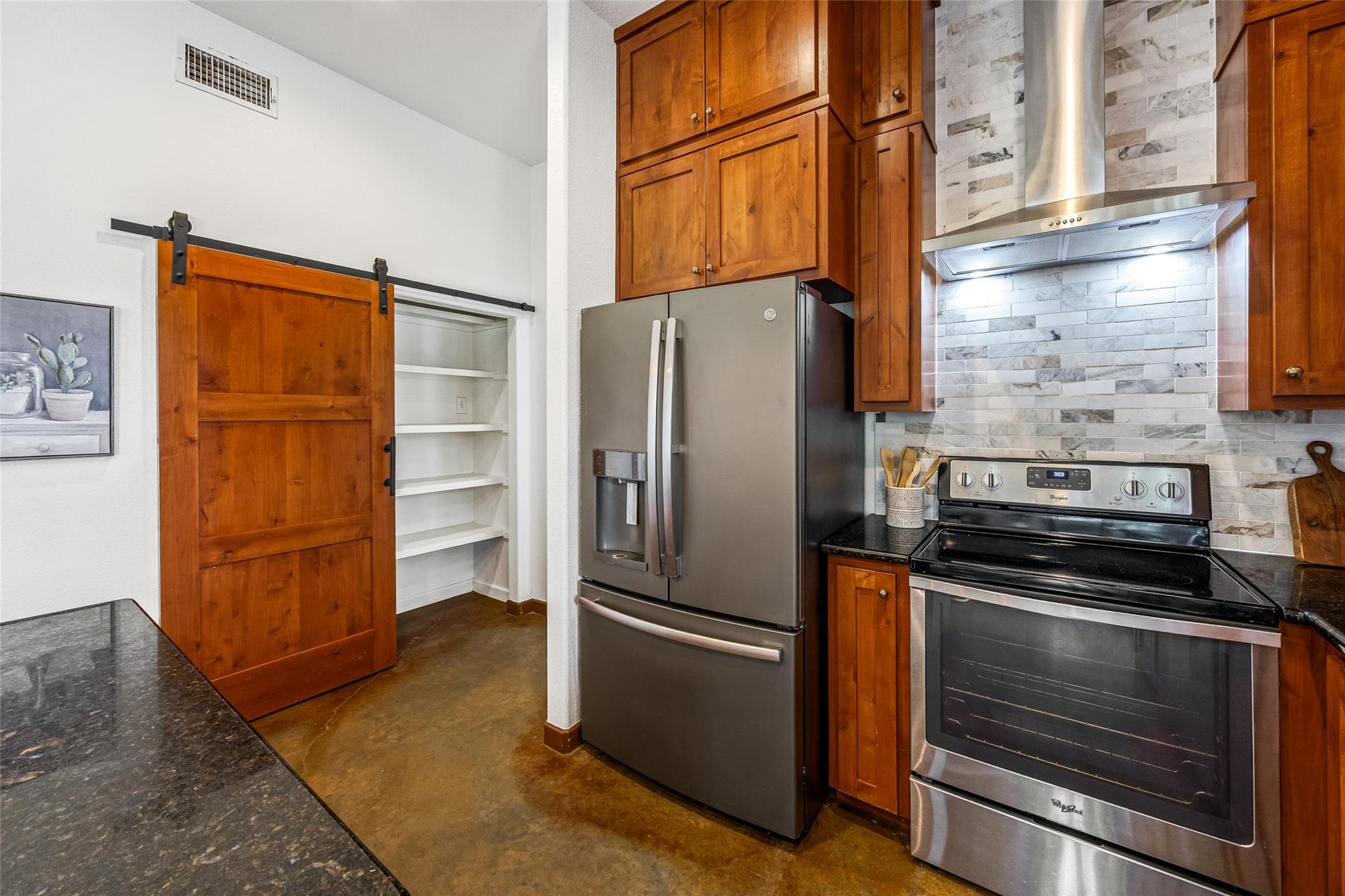 301 County Road 491 Rd Property Photo 15