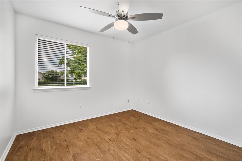 1416 Fort Lloyd Pl Property Photo 11