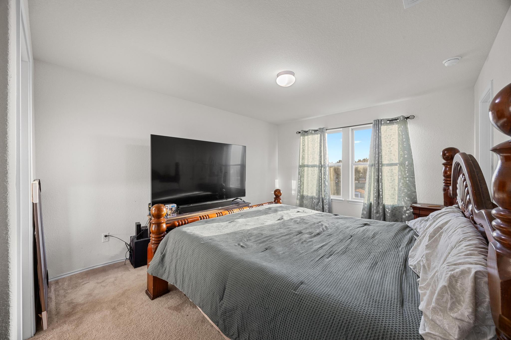 204 Perugia St Property Photo 26