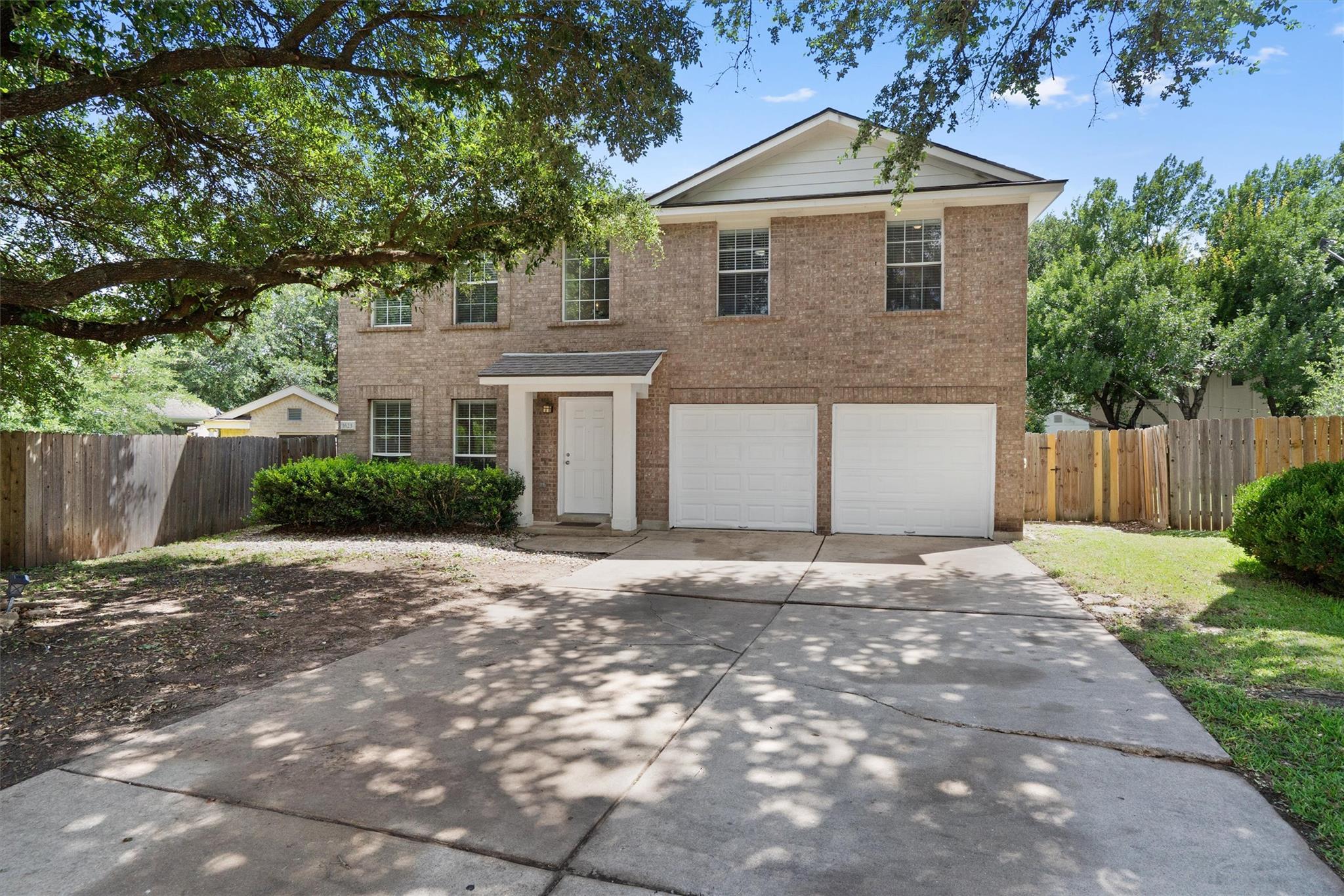 1623 War Horse Ln Property Photo 3