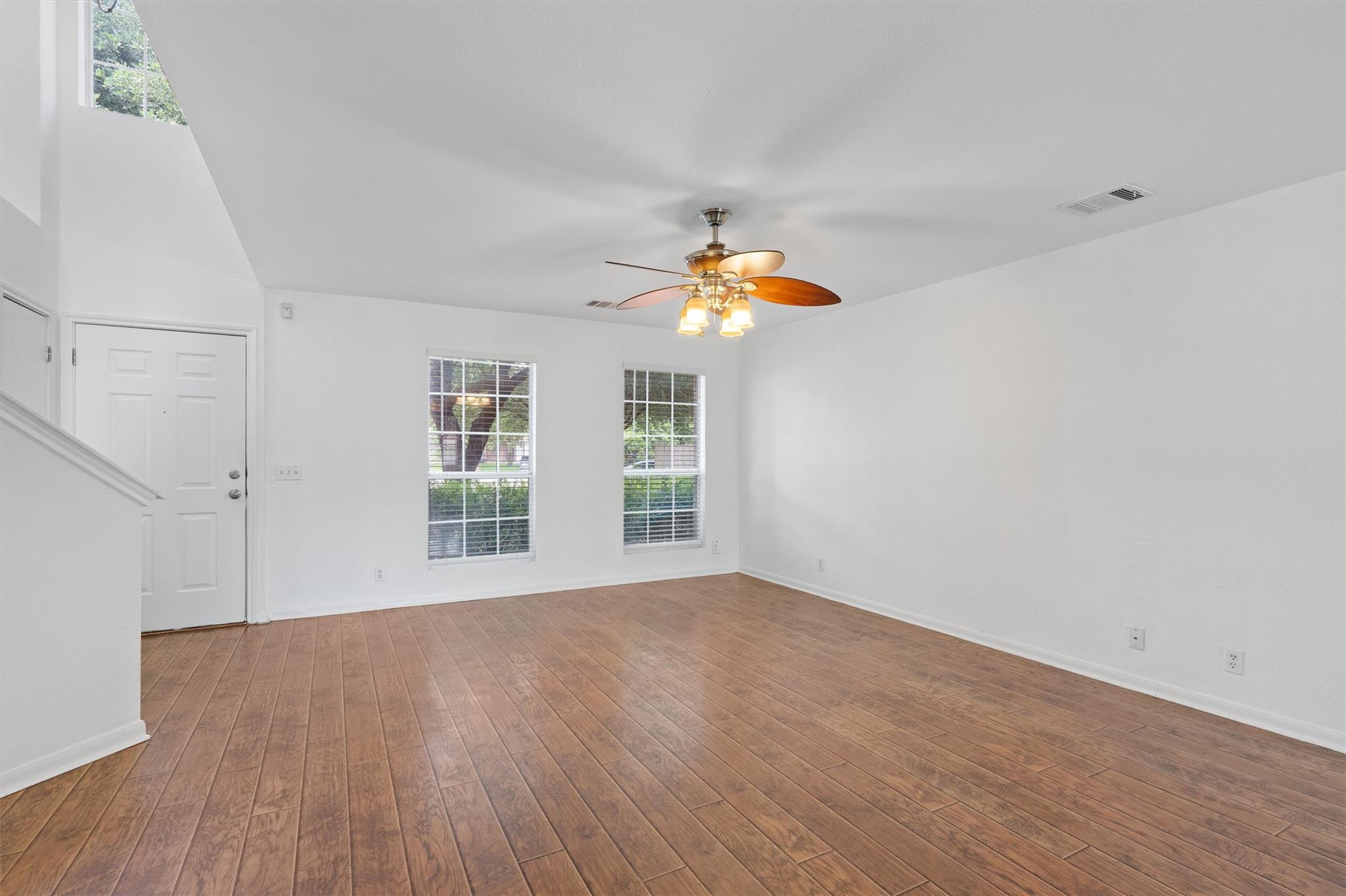 1623 War Horse Ln Property Photo 6
