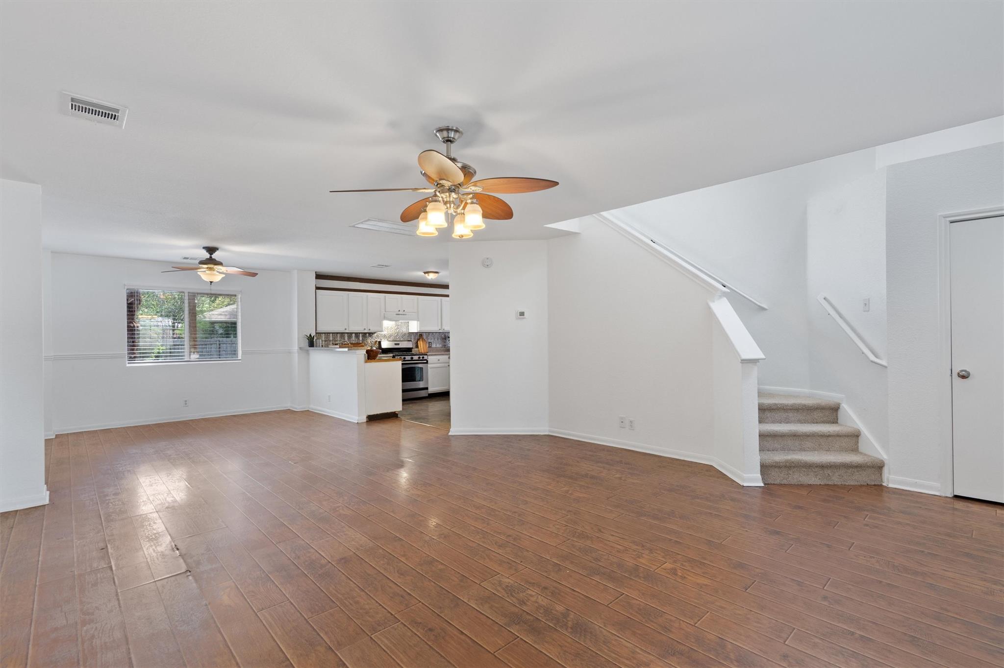 1623 War Horse Ln Property Photo 7