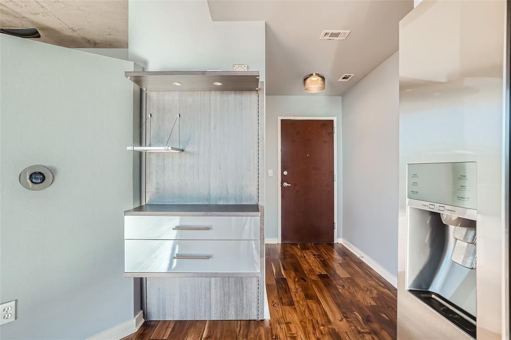 360 Nueces St #3501 Property Photo 13