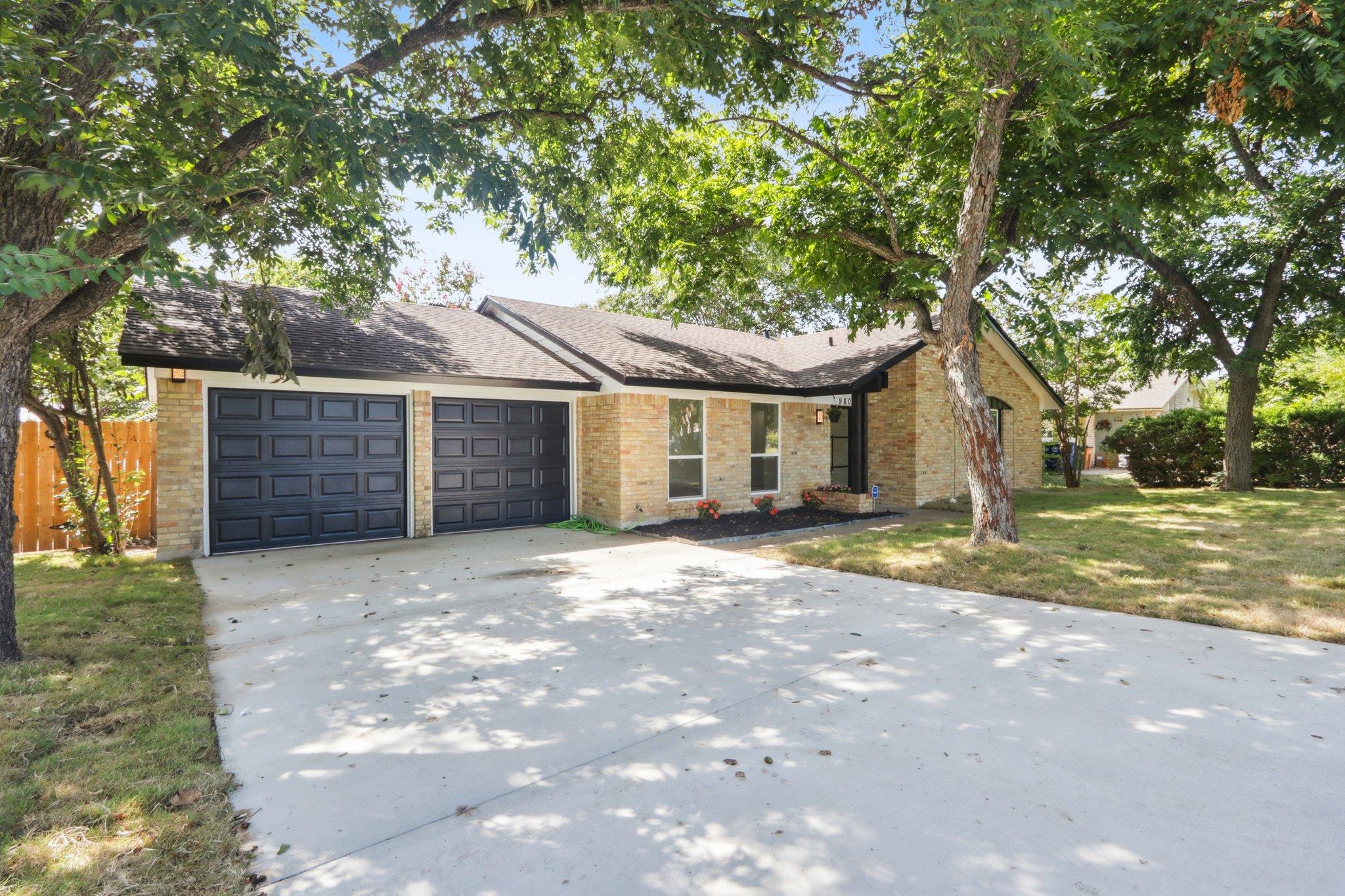9807 Kendal Dr Property Photo 8