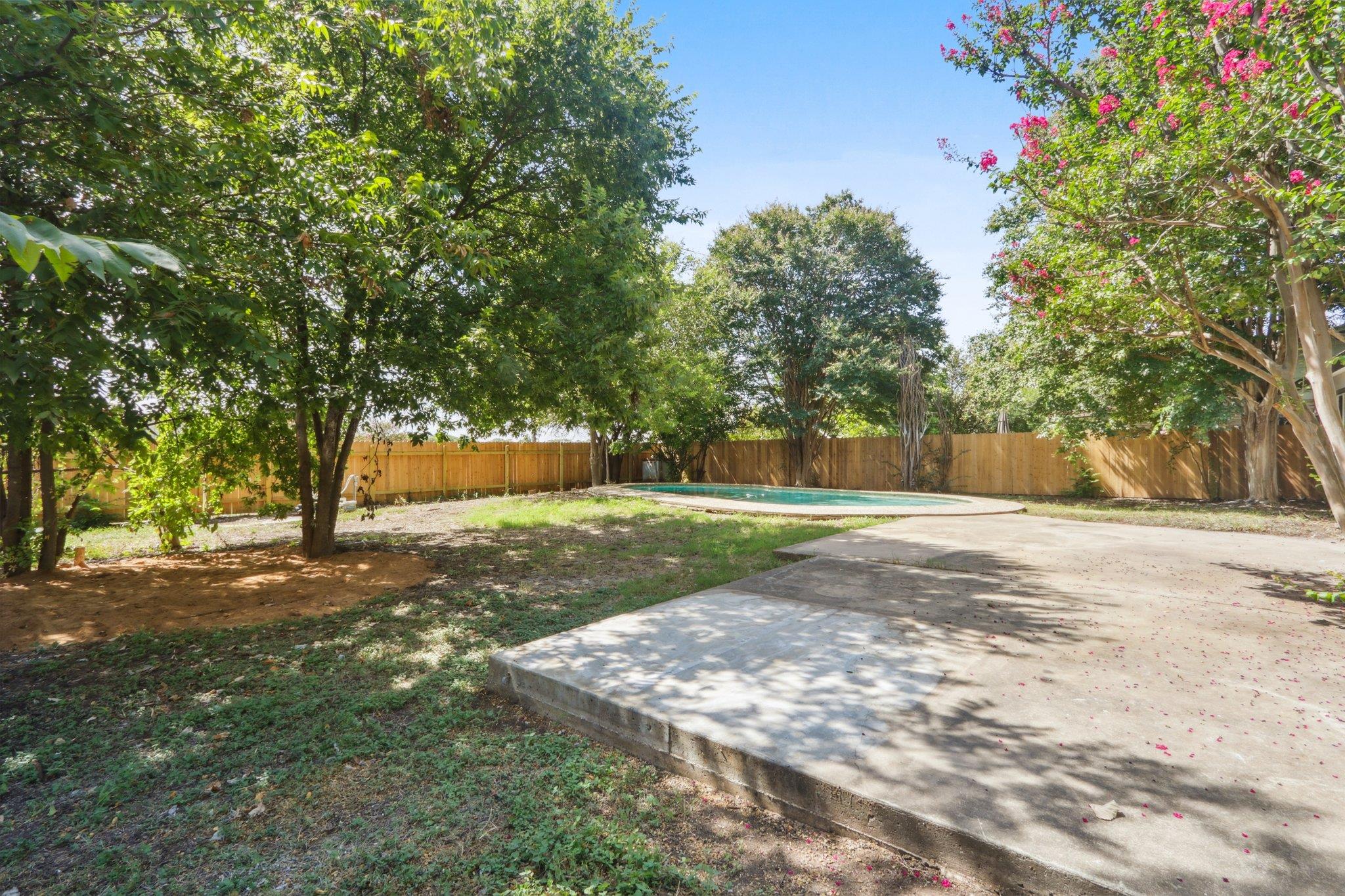 9807 Kendal Dr Property Photo 11