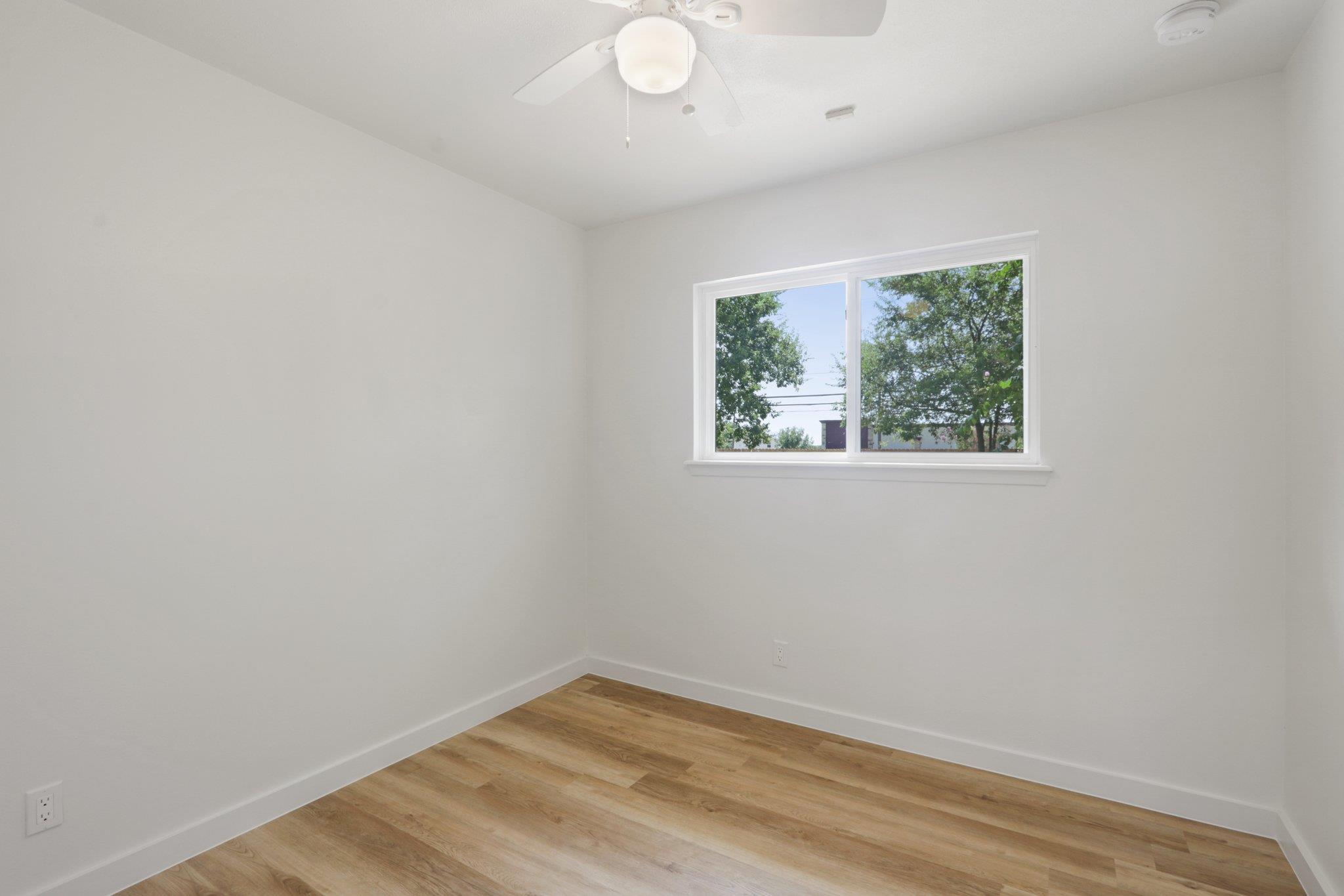 9807 Kendal Dr Property Photo 26