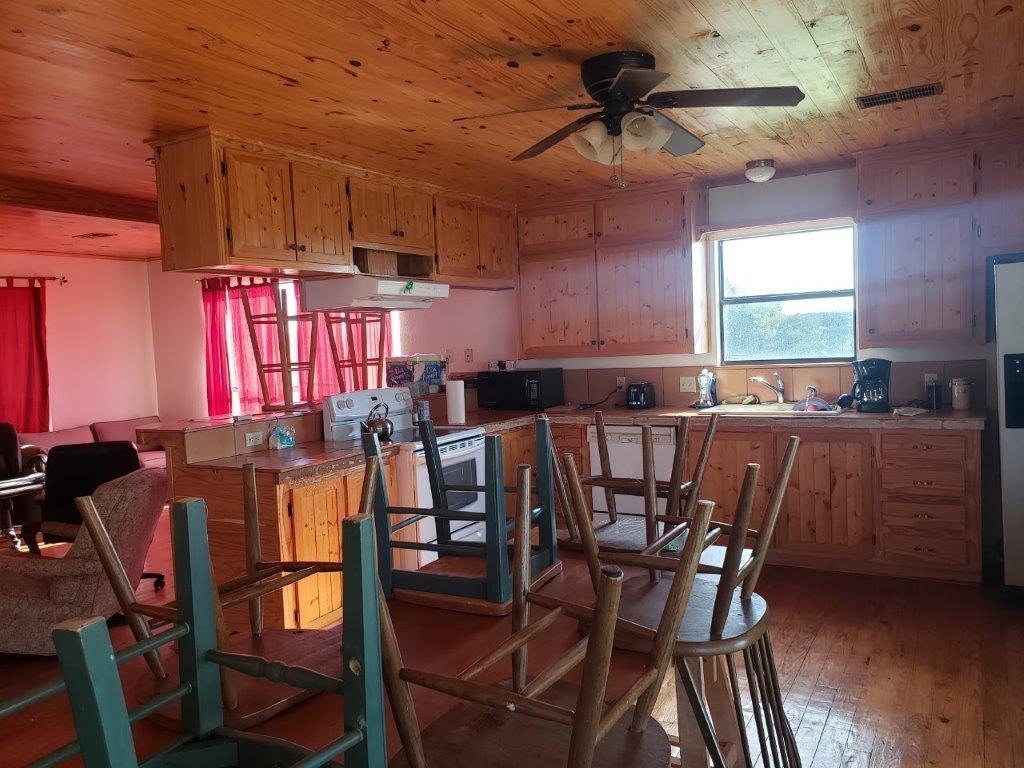 7947 Cr 1255 None Property Photo 25