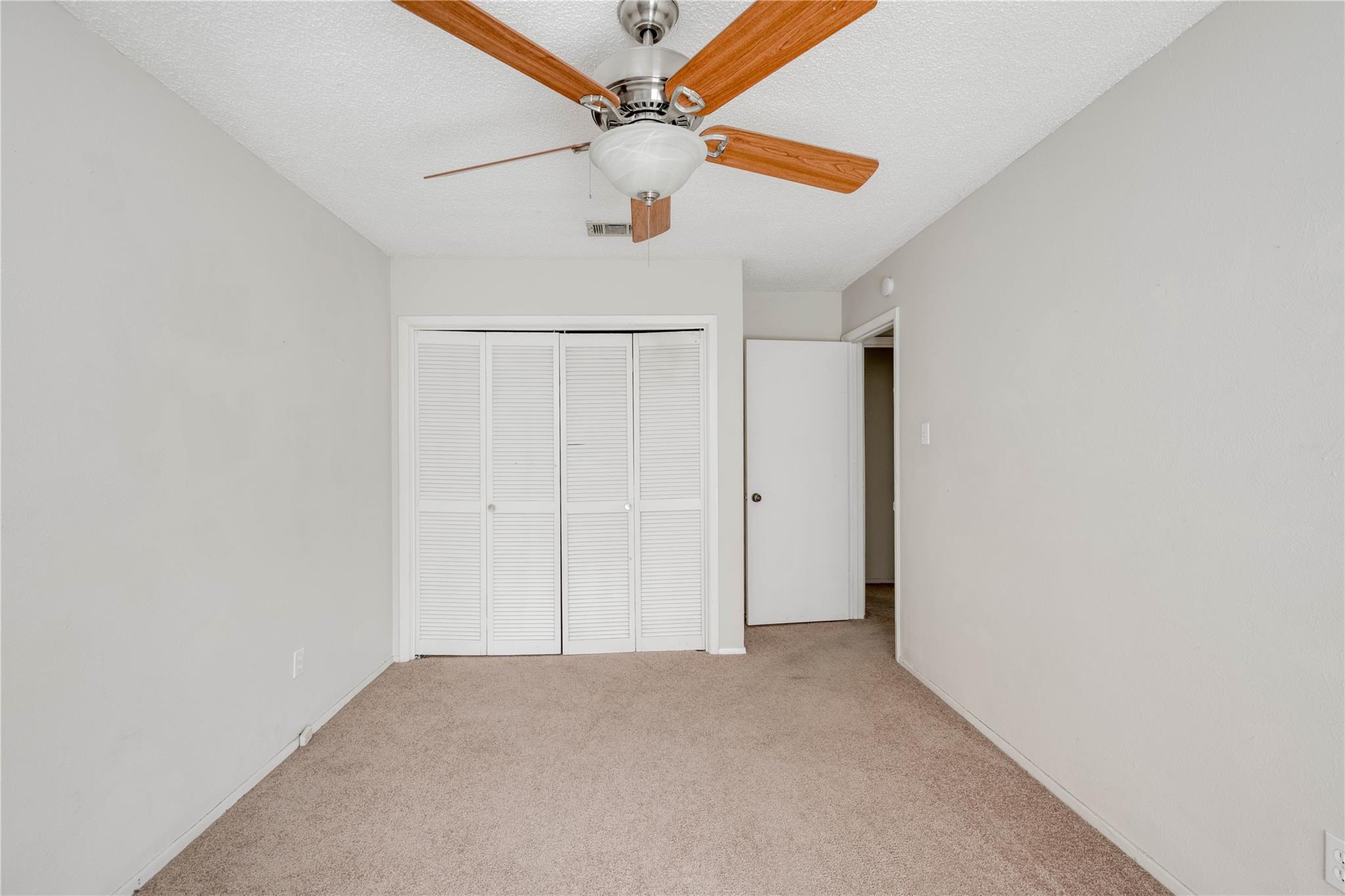 2713 Tether Trl Property Photo 15