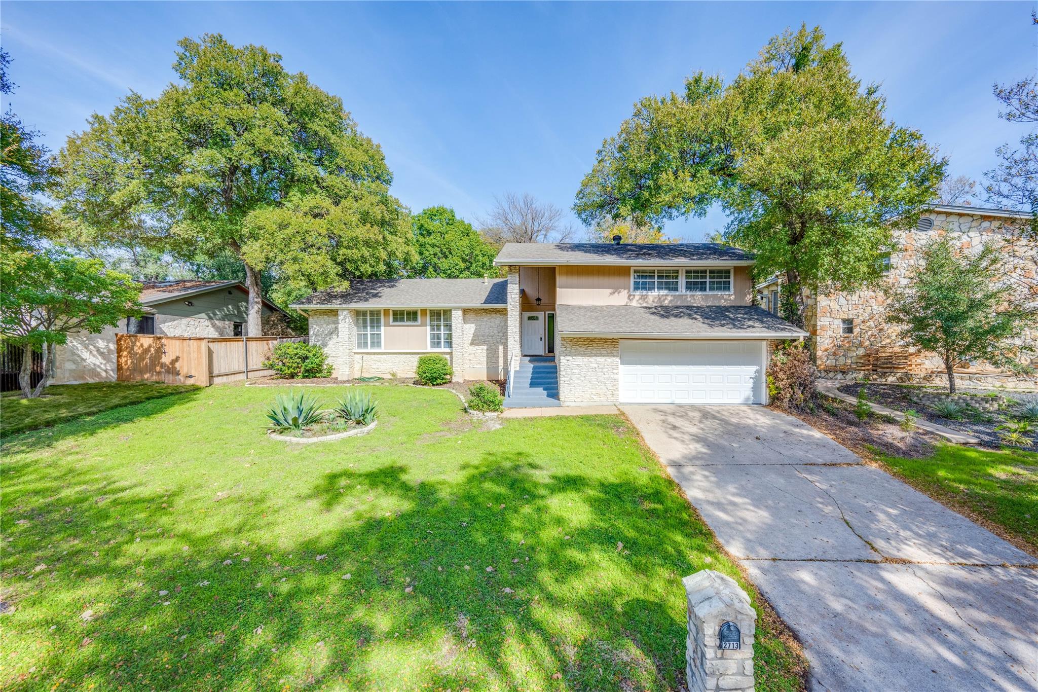 2713 Tether Trl Property Photo 19