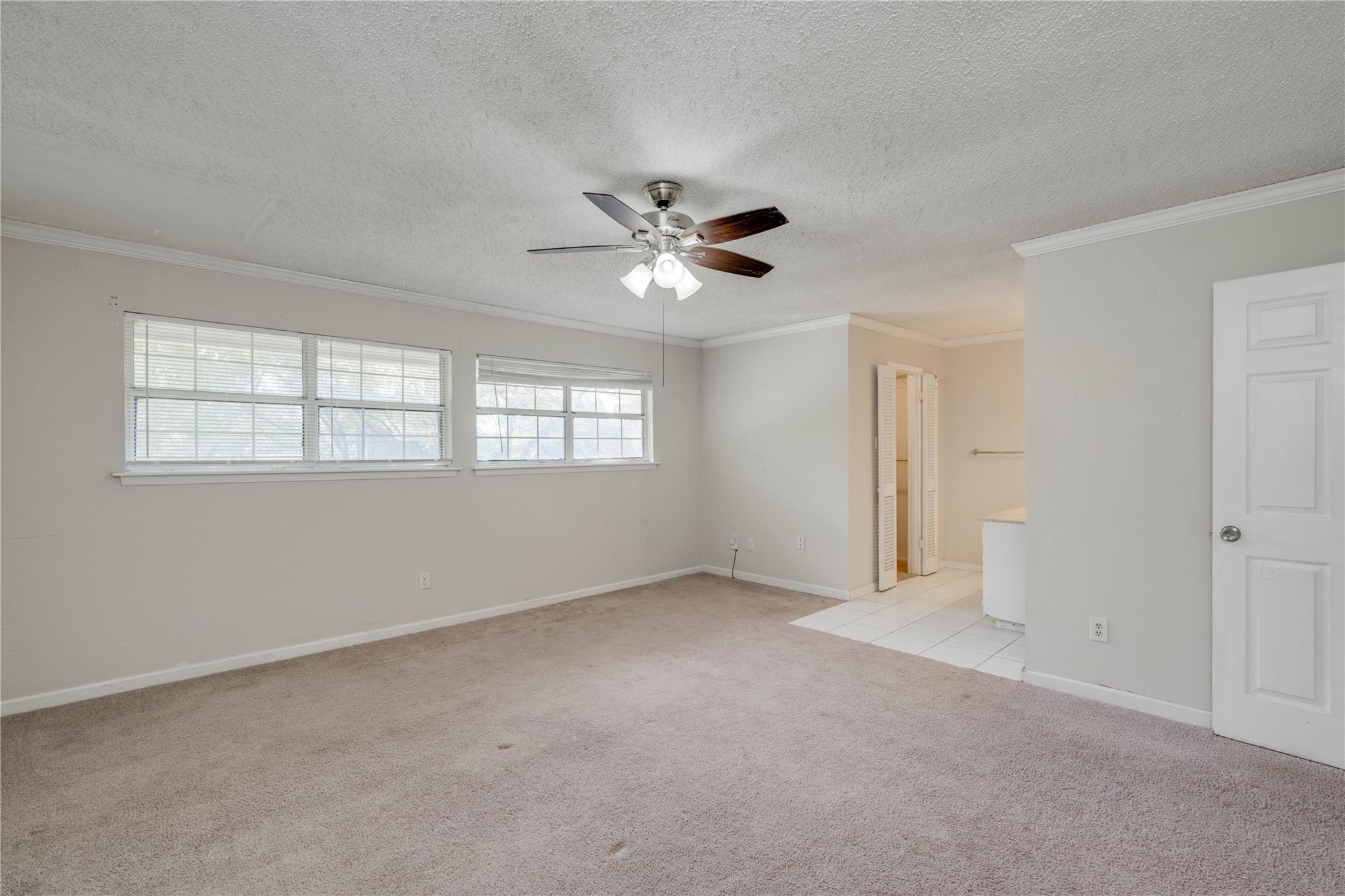 2713 Tether Trl Property Photo 21