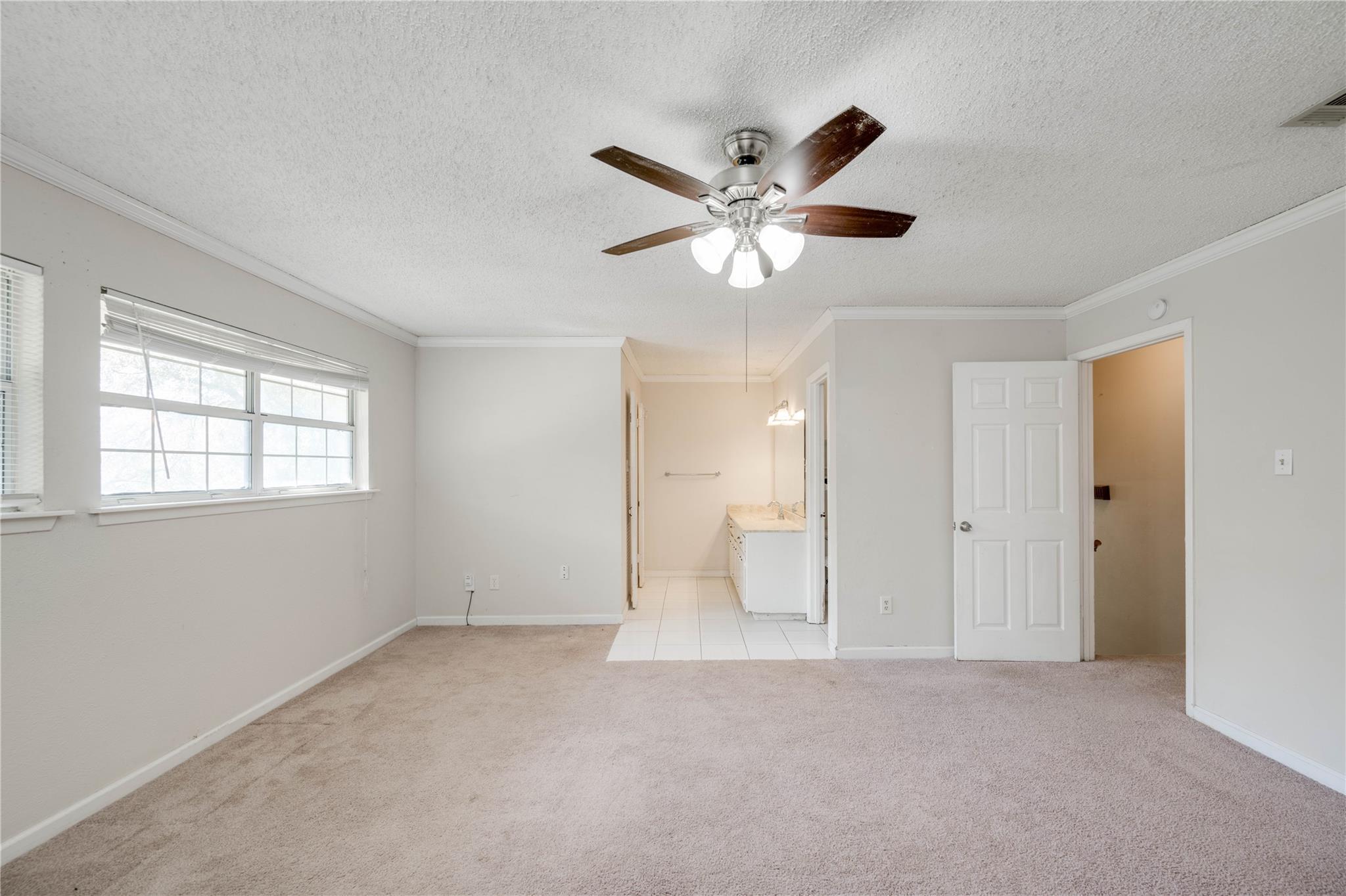 2713 Tether Trl Property Photo 22