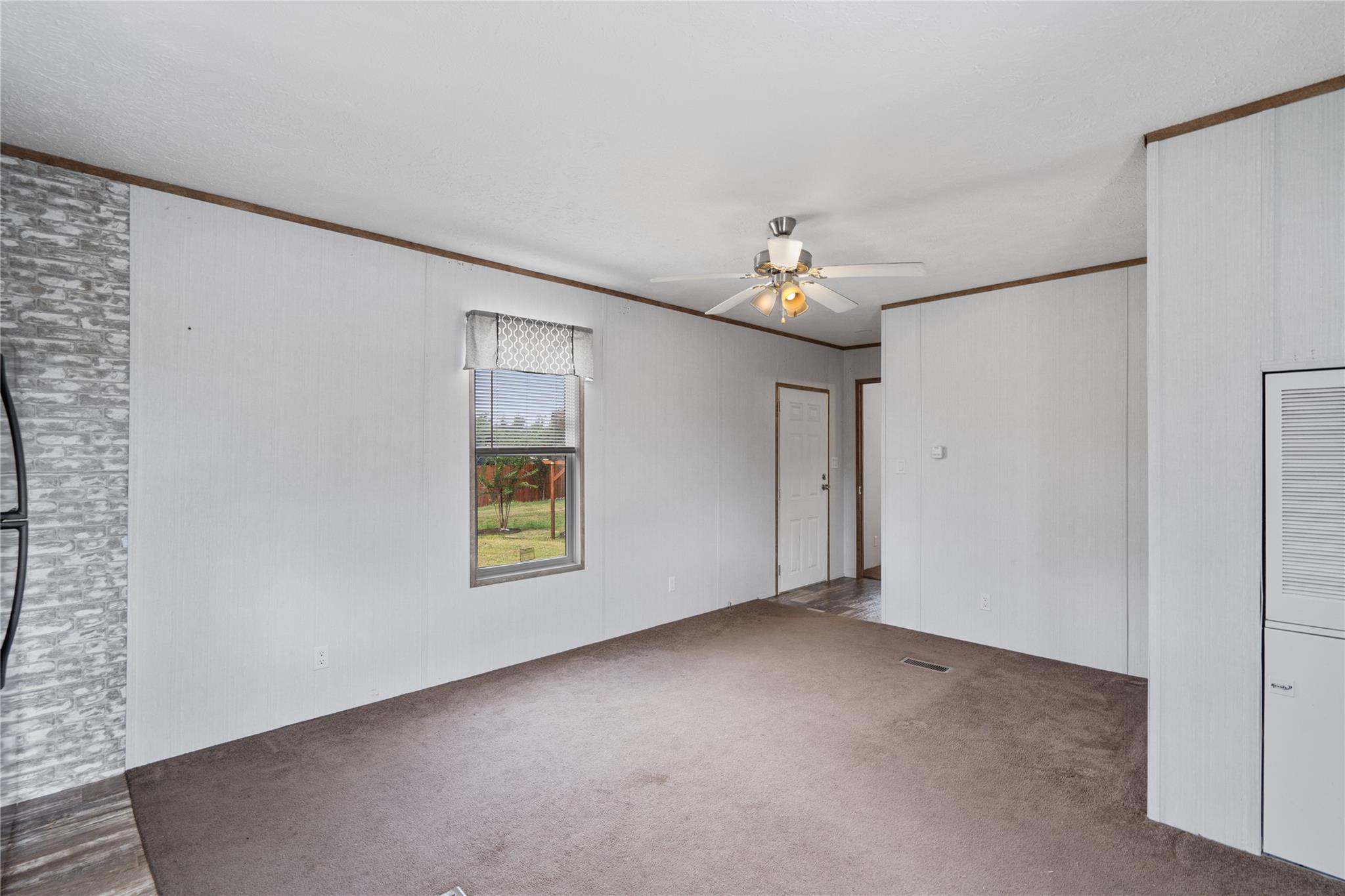 222 Shadow Oaks Dr Property Photo 26