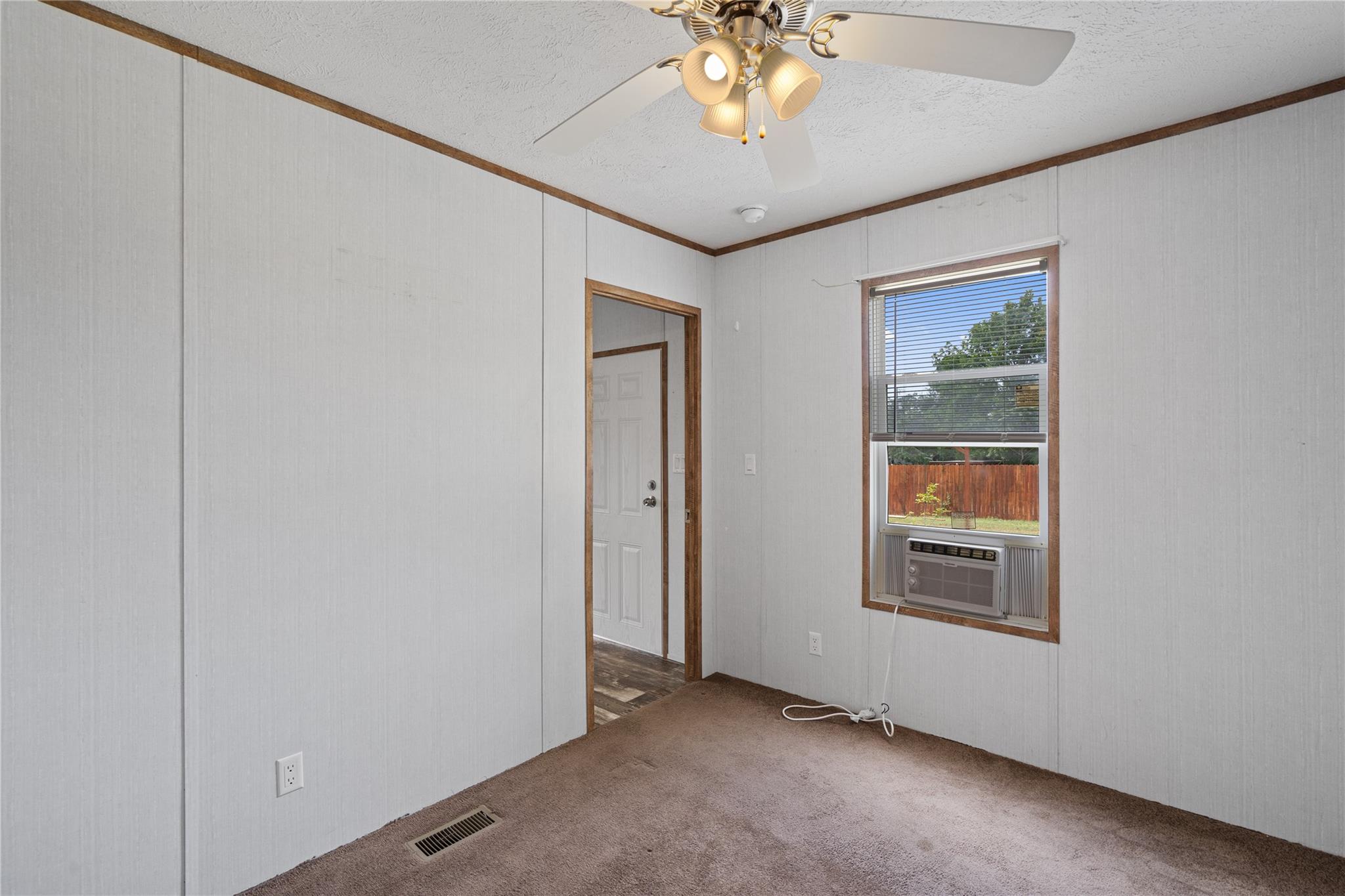 222 Shadow Oaks Dr Property Photo 32