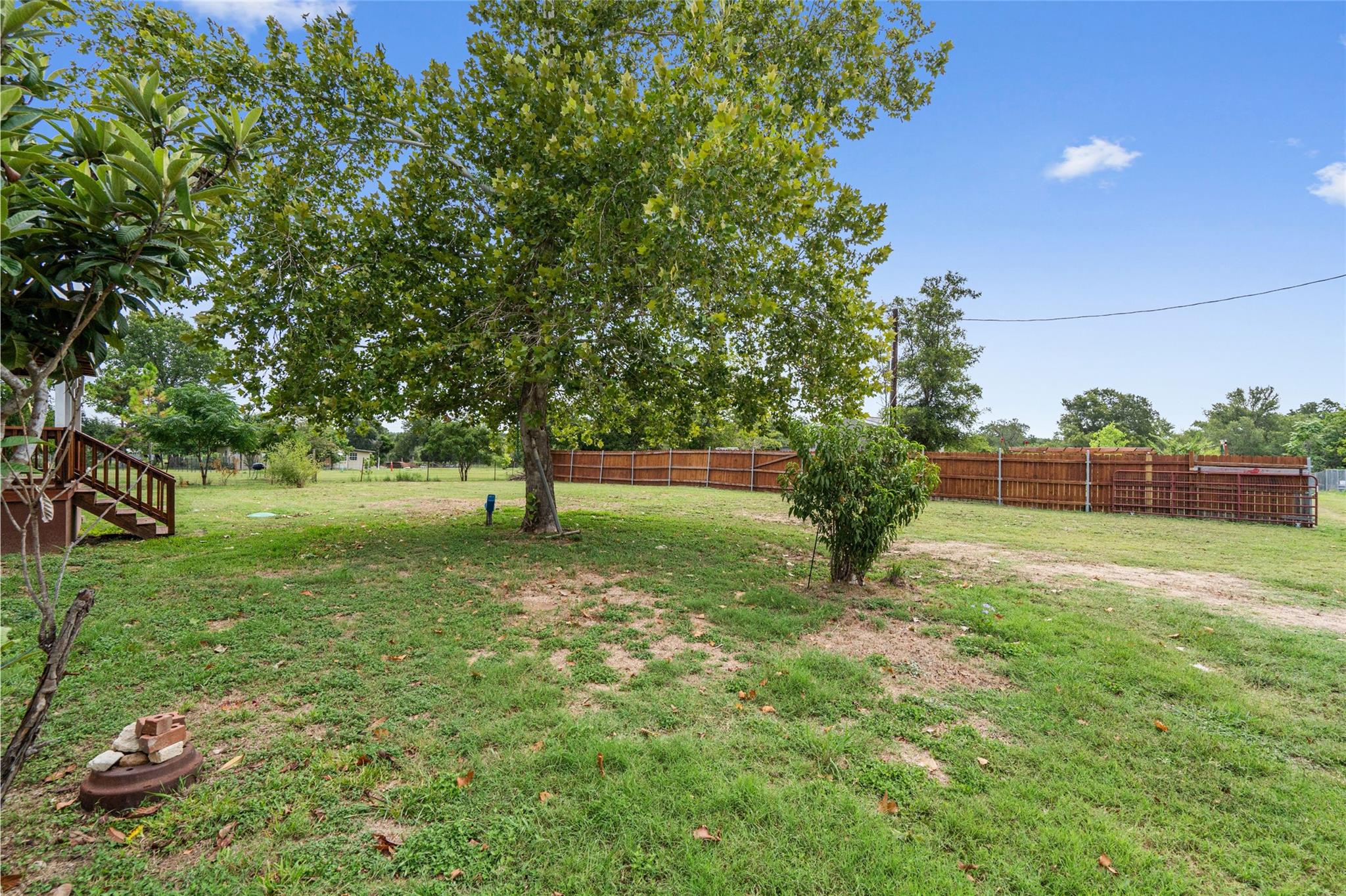222 Shadow Oaks Dr Property Photo 34