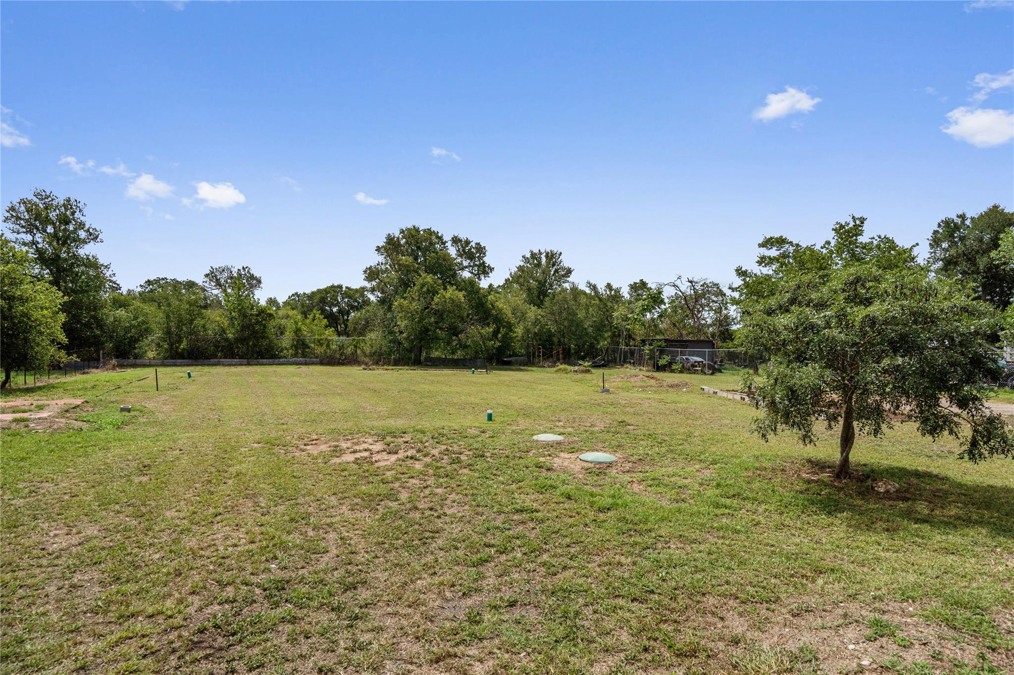 222 Shadow Oaks Dr Property Photo 35